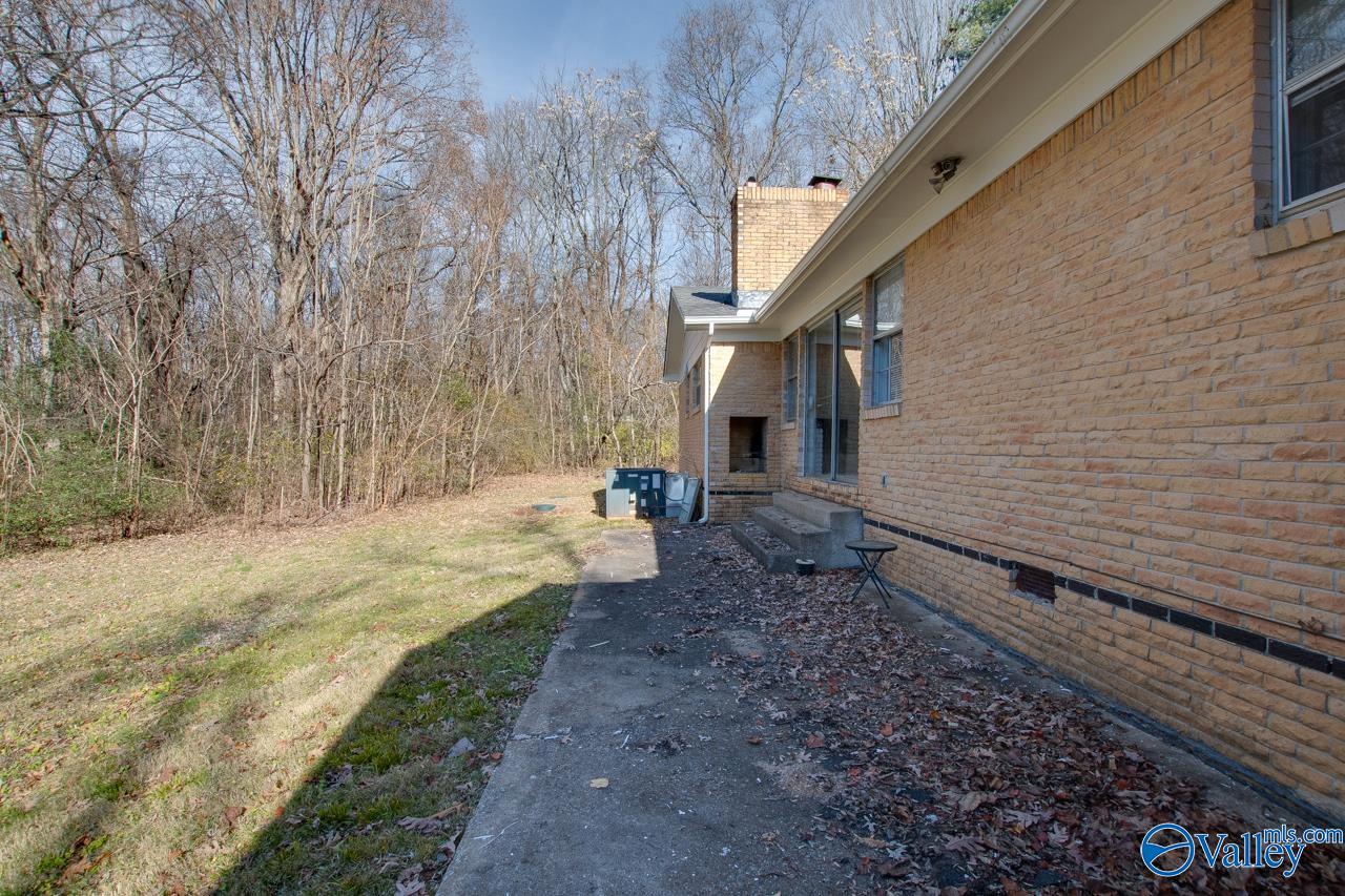 1818 Bethany Lane NW