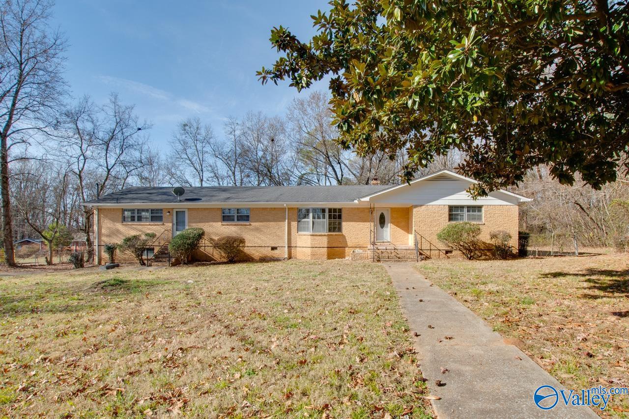 1818 Bethany Lane NW
