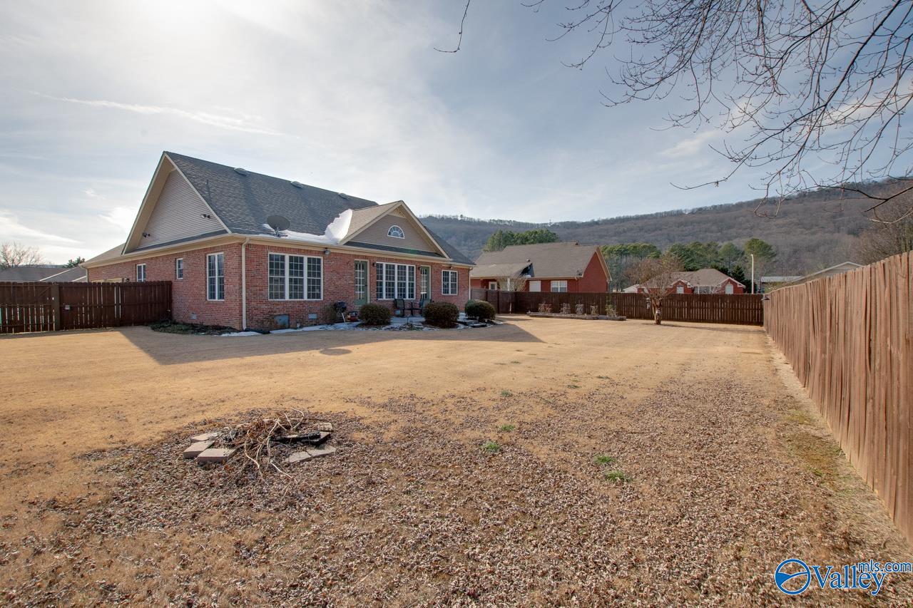 103 Chameleon Court