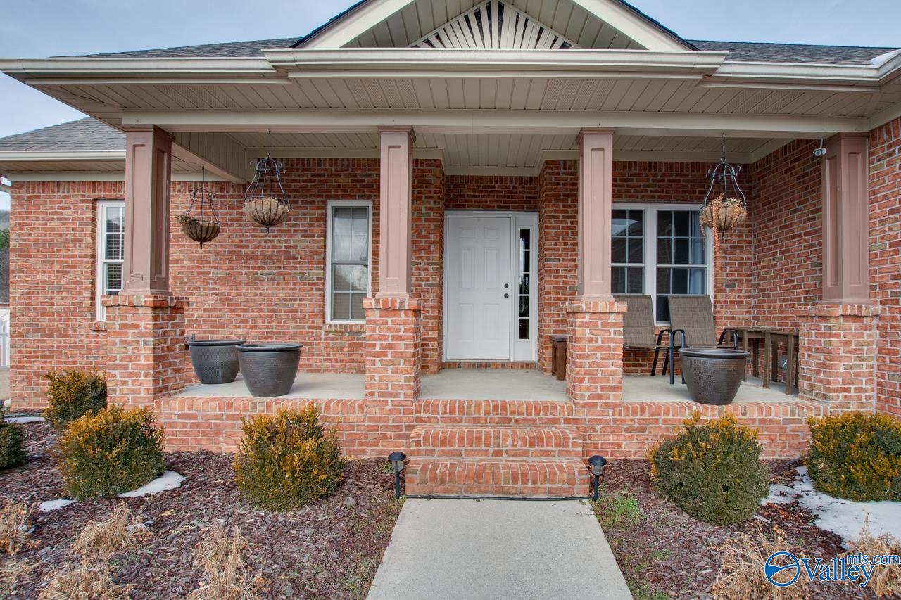 103 Chameleon Court