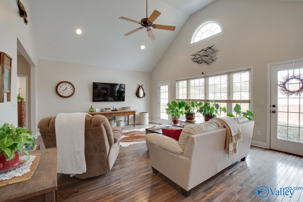 103 Chameleon Court