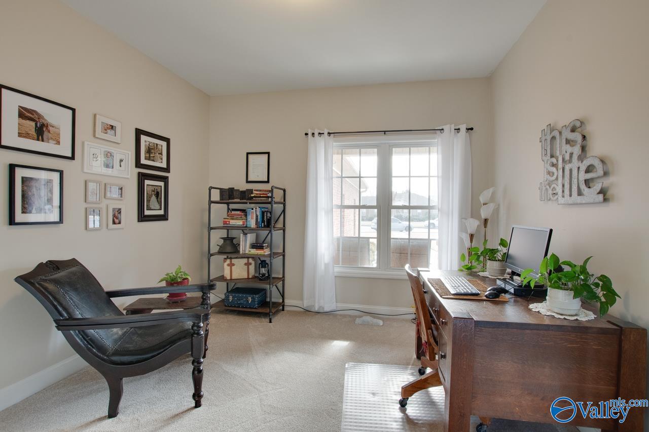 103 Chameleon Court