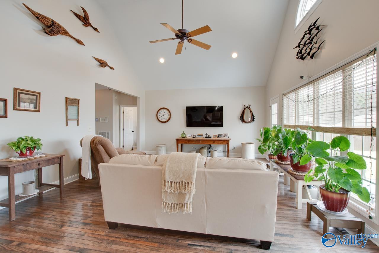103 Chameleon Court