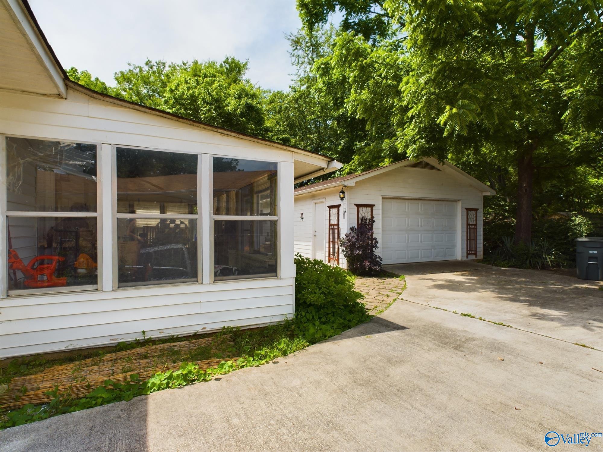3406 Conger Road SW