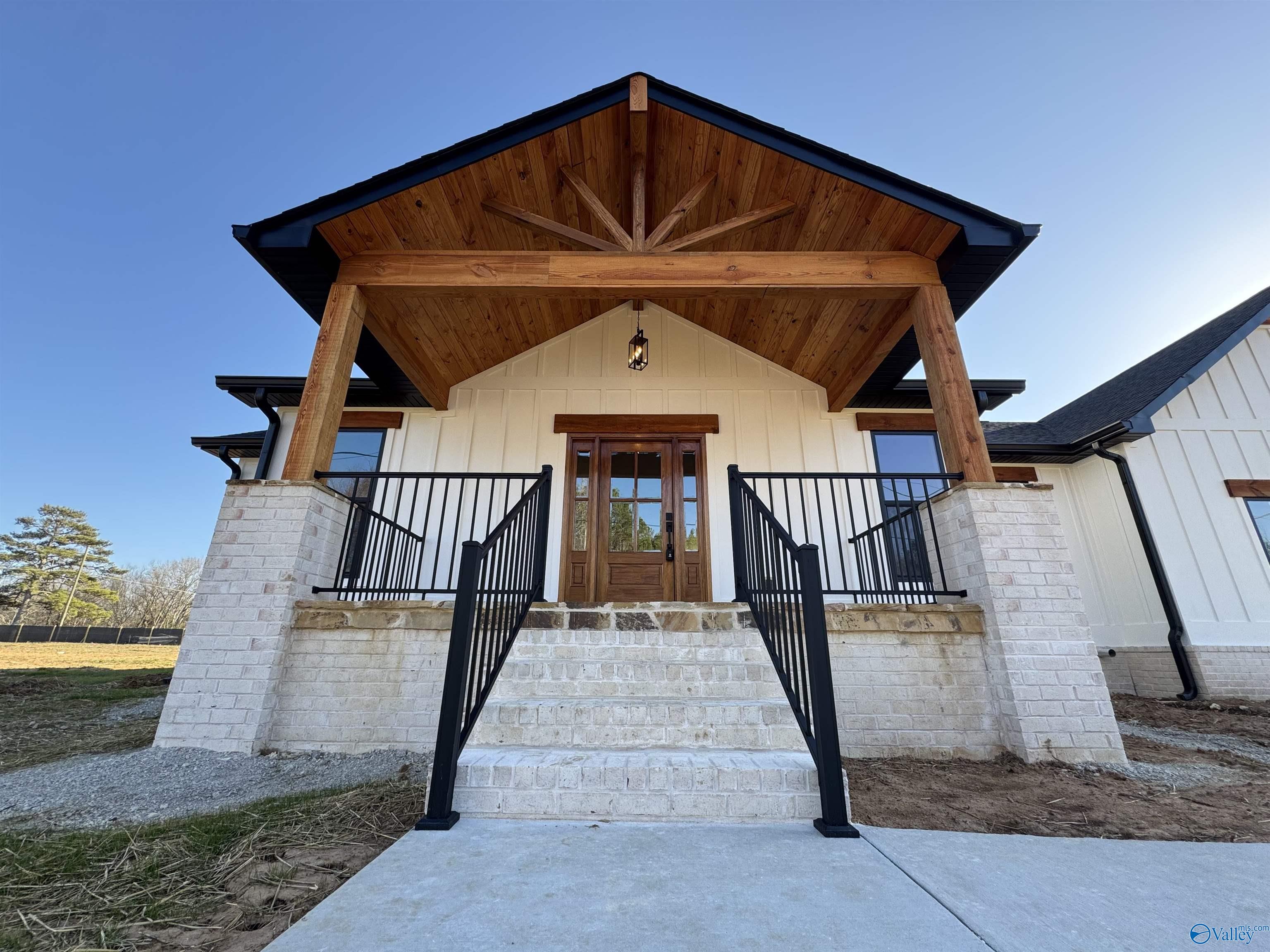 978 Junkins Road