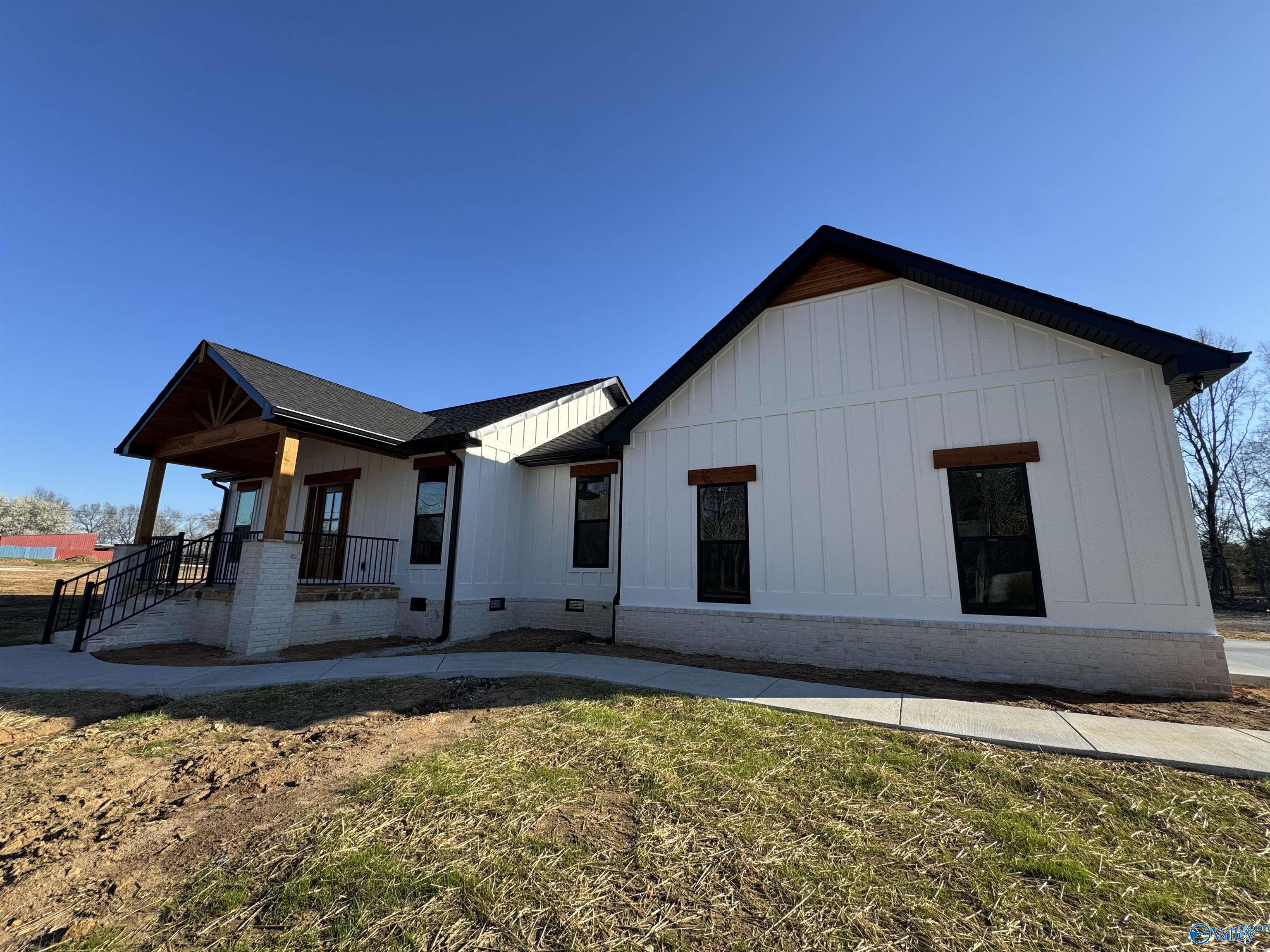 978 Junkins Road