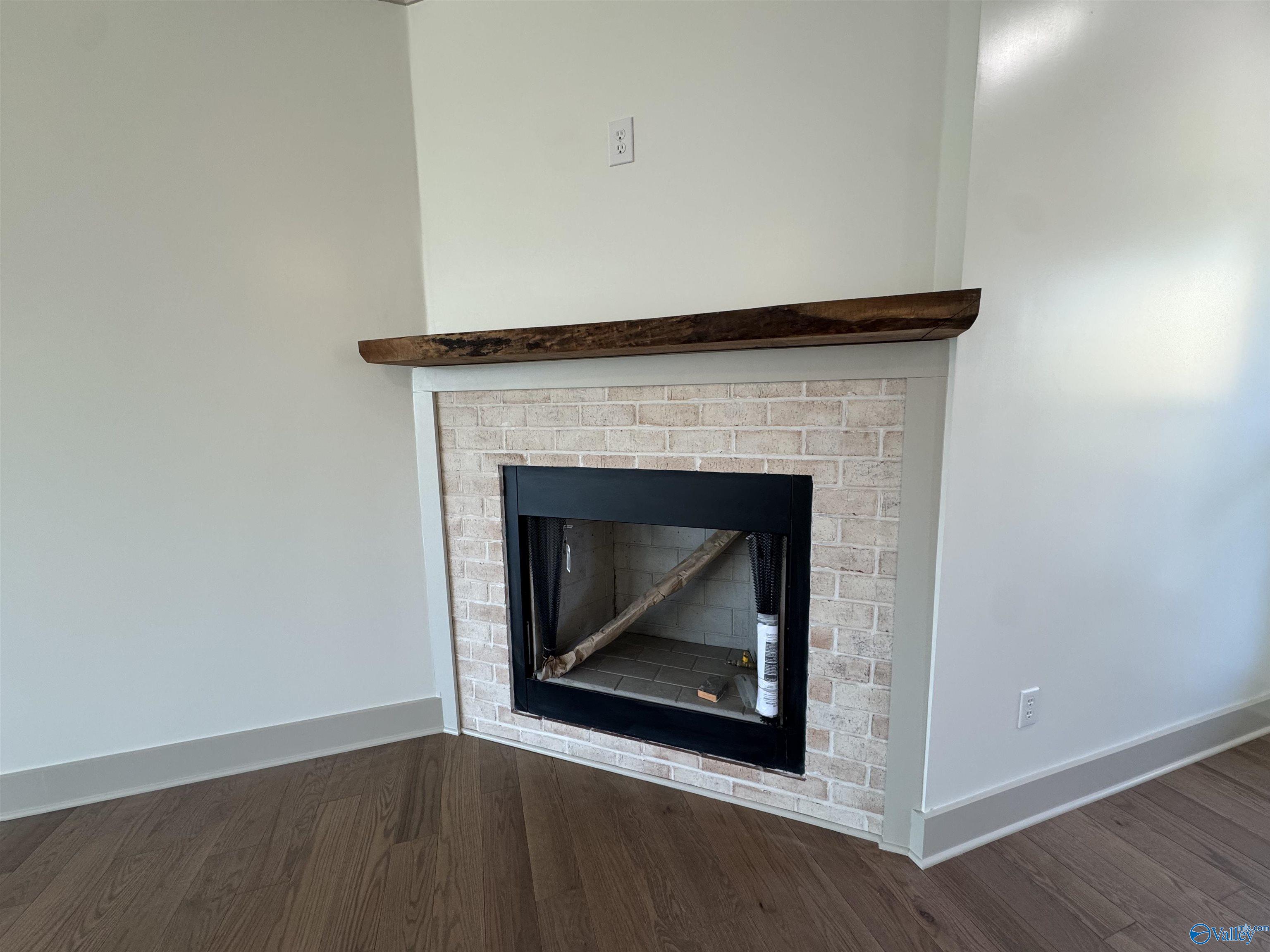 978 Junkins Road