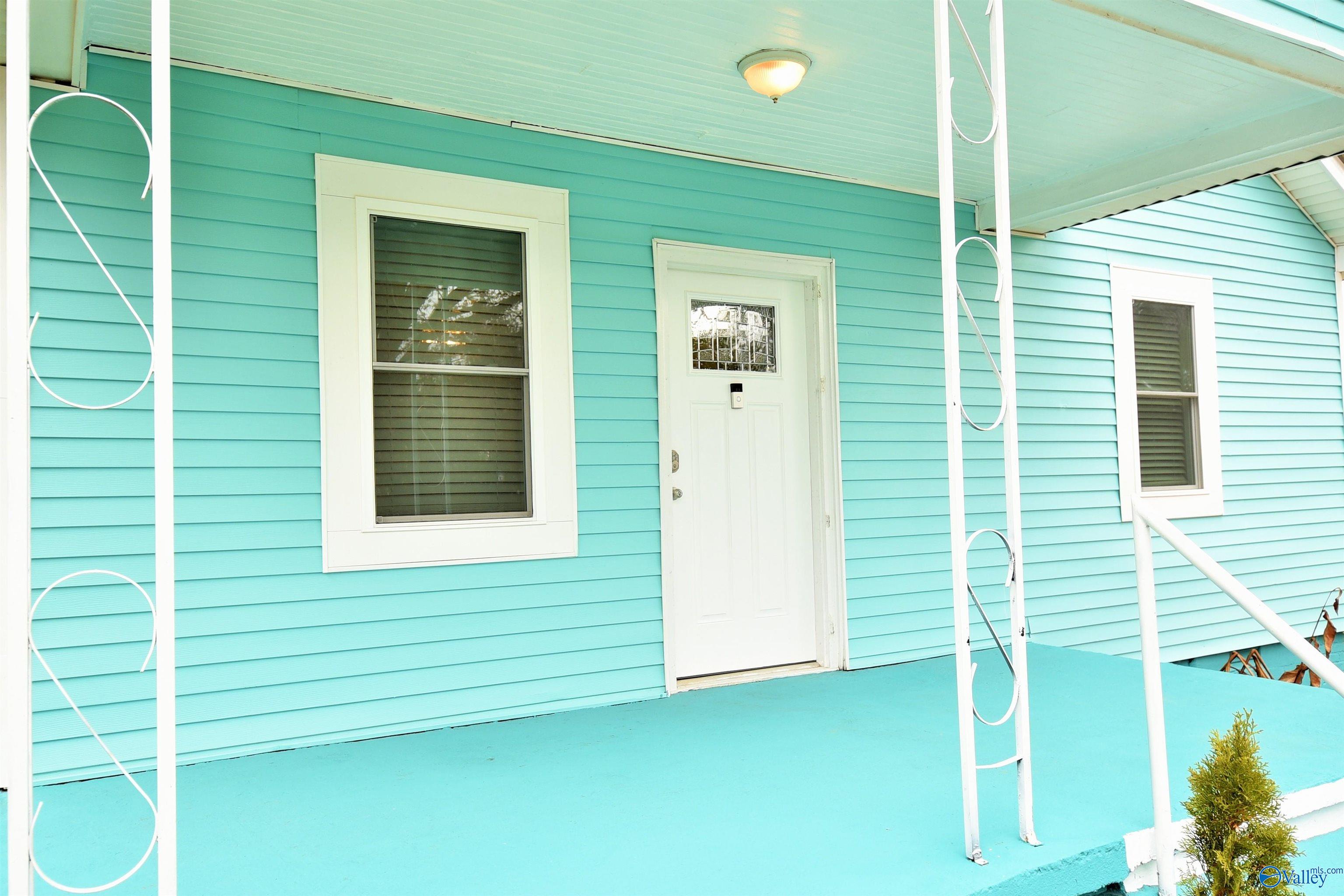 2404 Elm Street