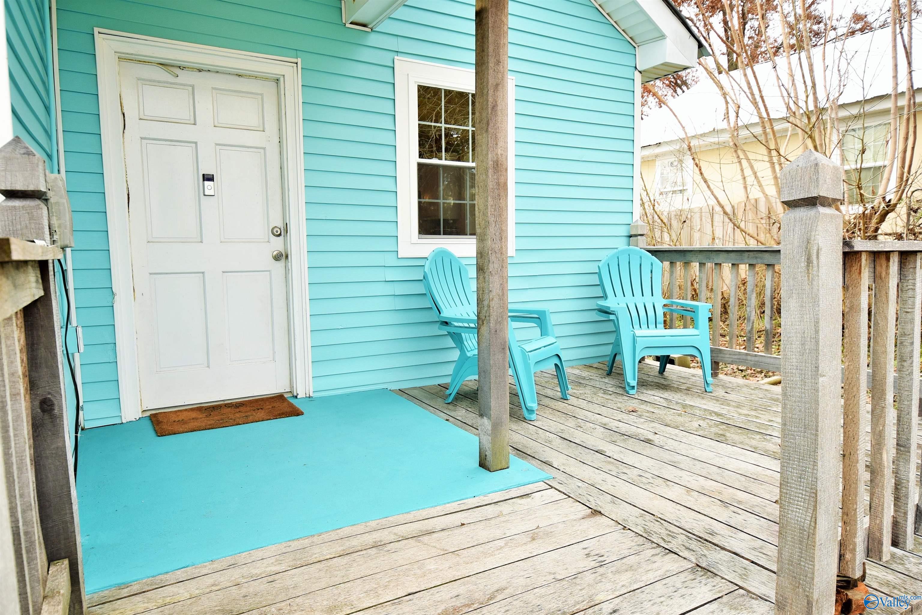 2404 Elm Street