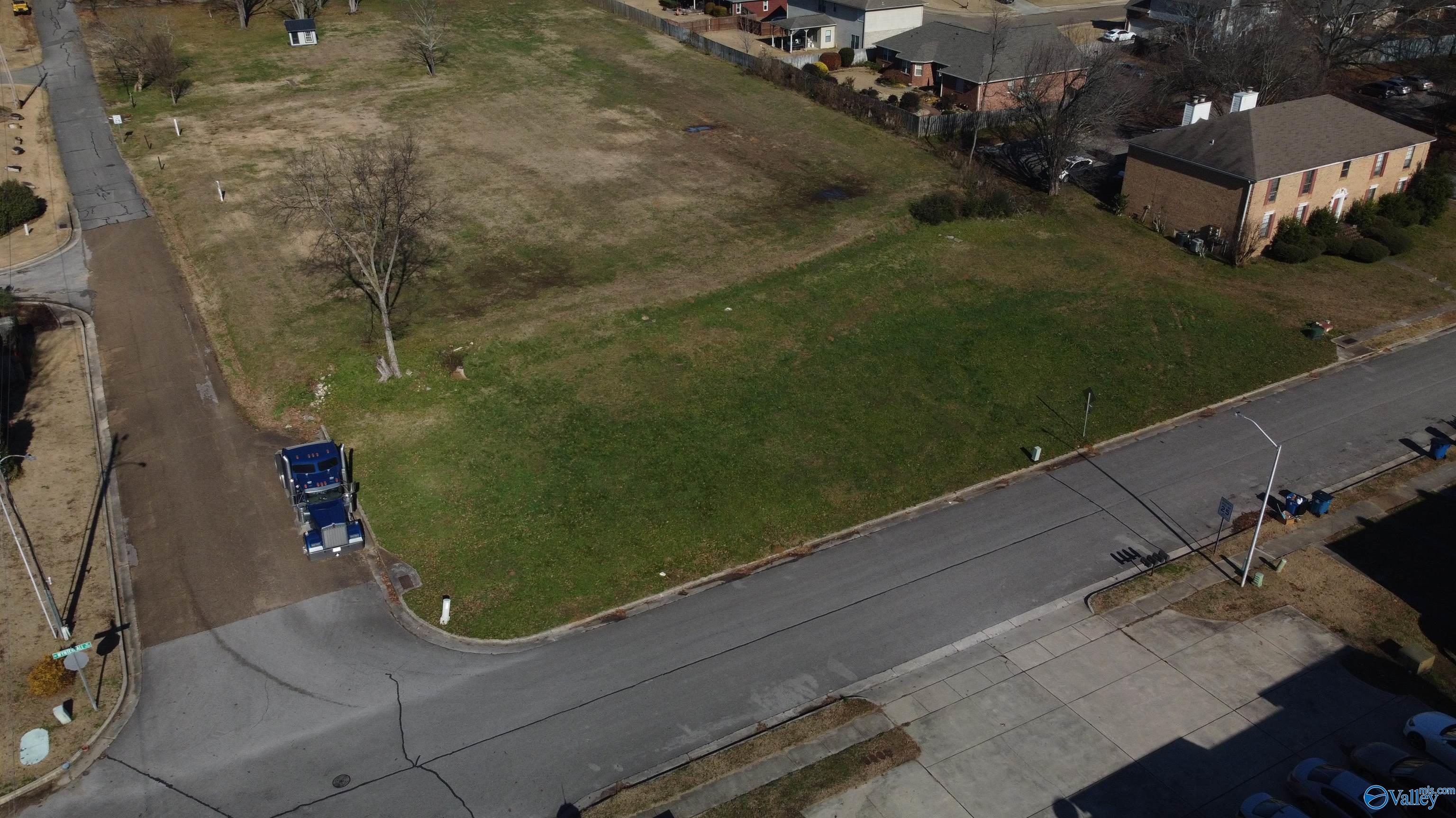 0.30 acres Wynterhall Road SE