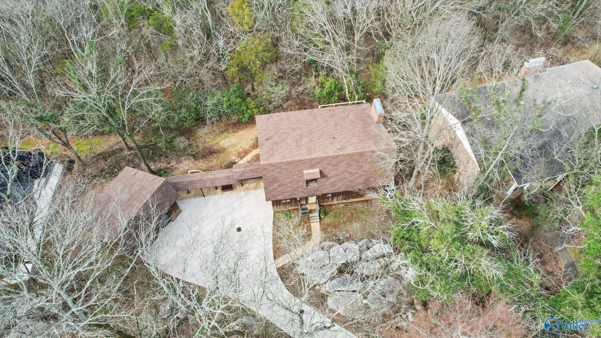 815 Tannahill Drive SE