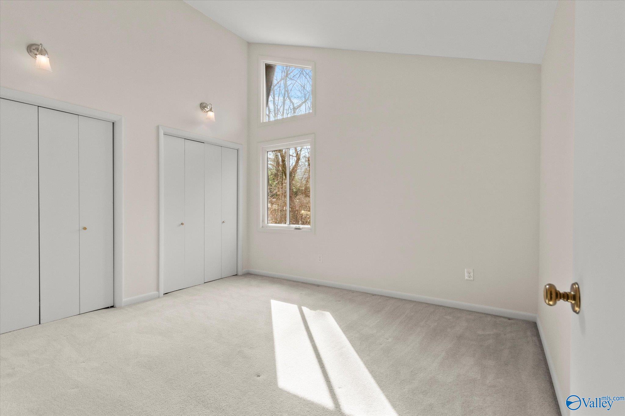 815 Tannahill Drive SE