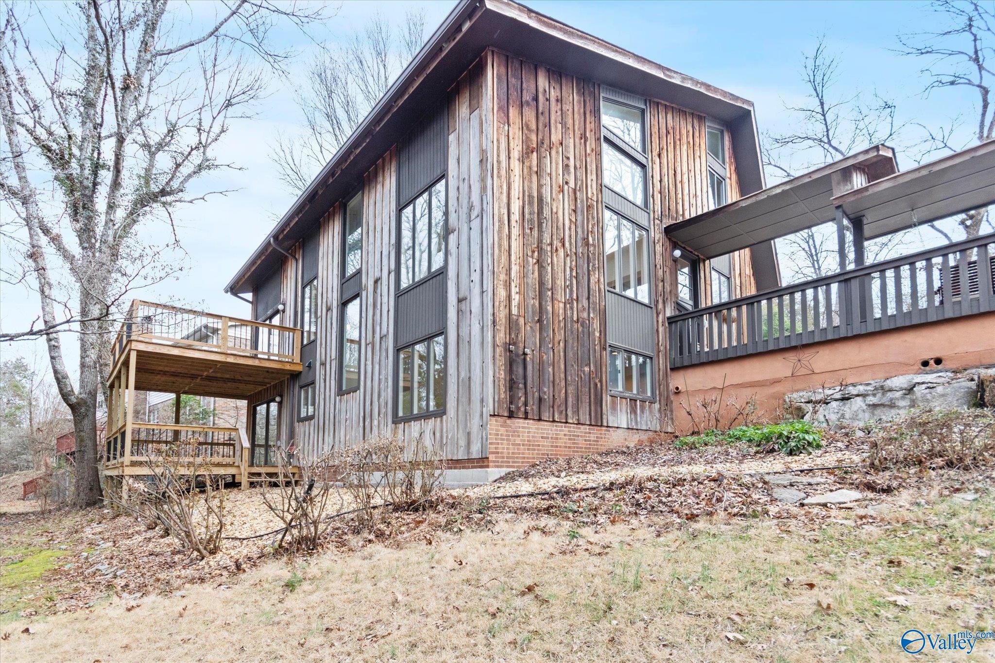 815 Tannahill Drive SE