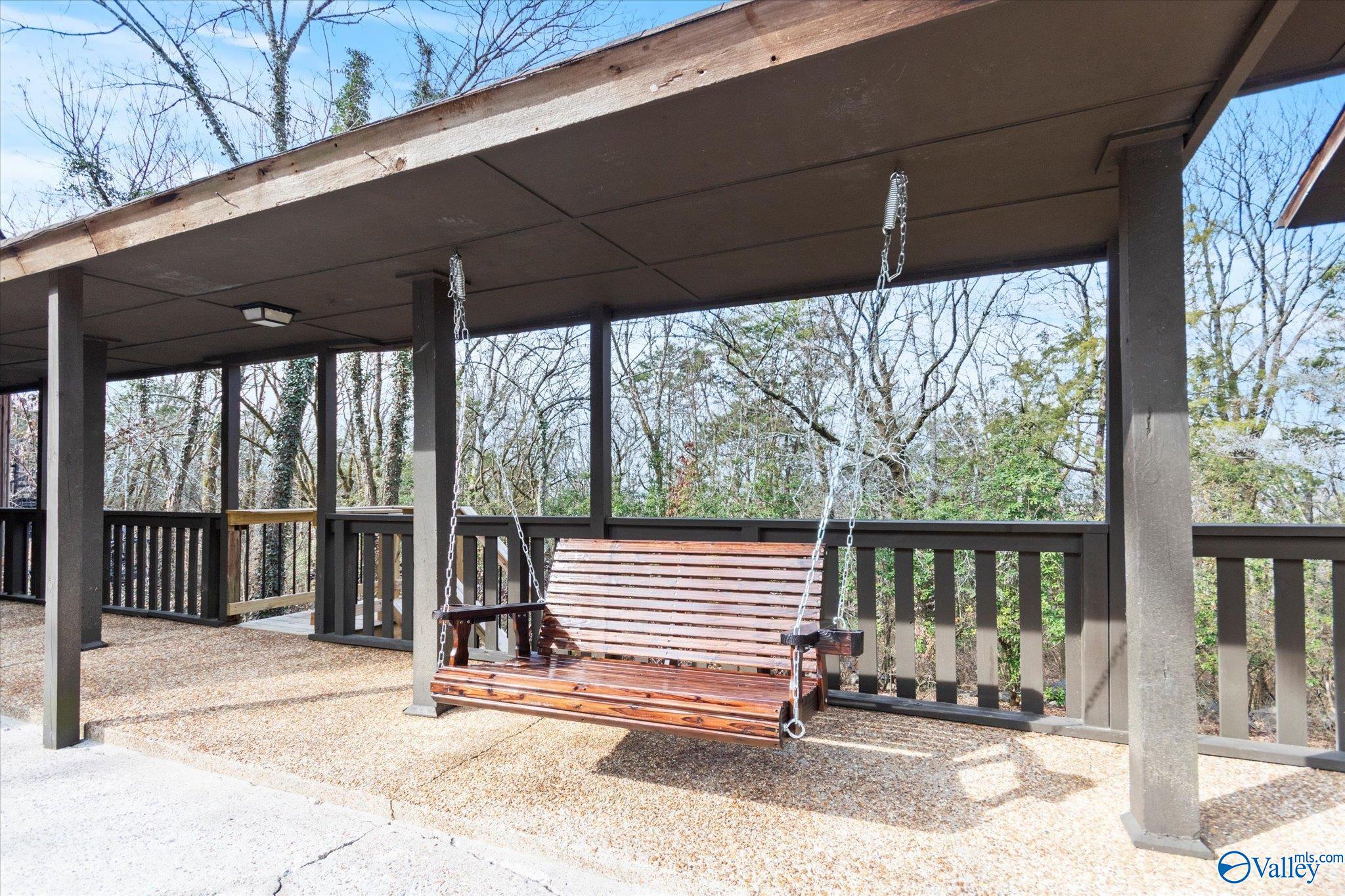 815 Tannahill Drive SE