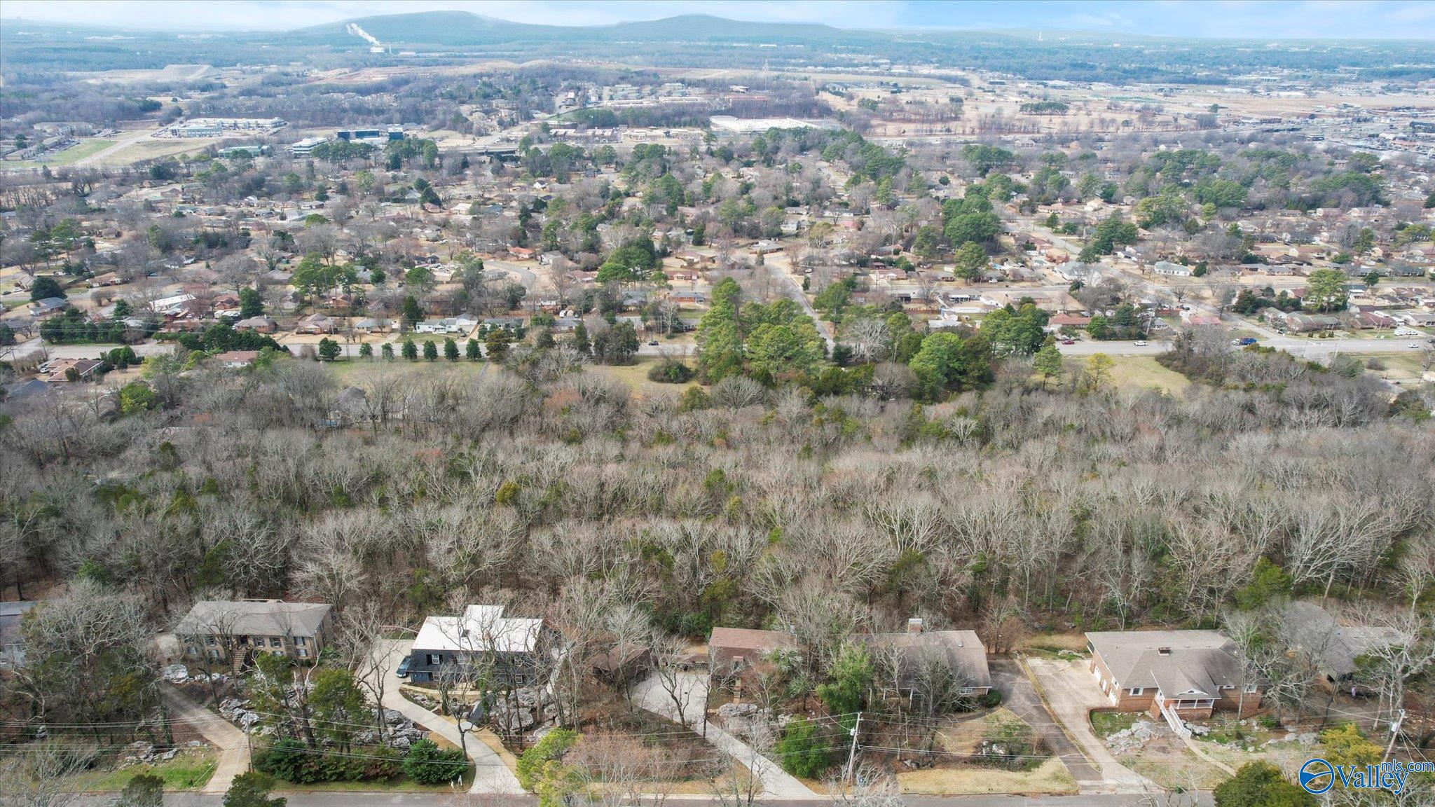 815 Tannahill Drive SE