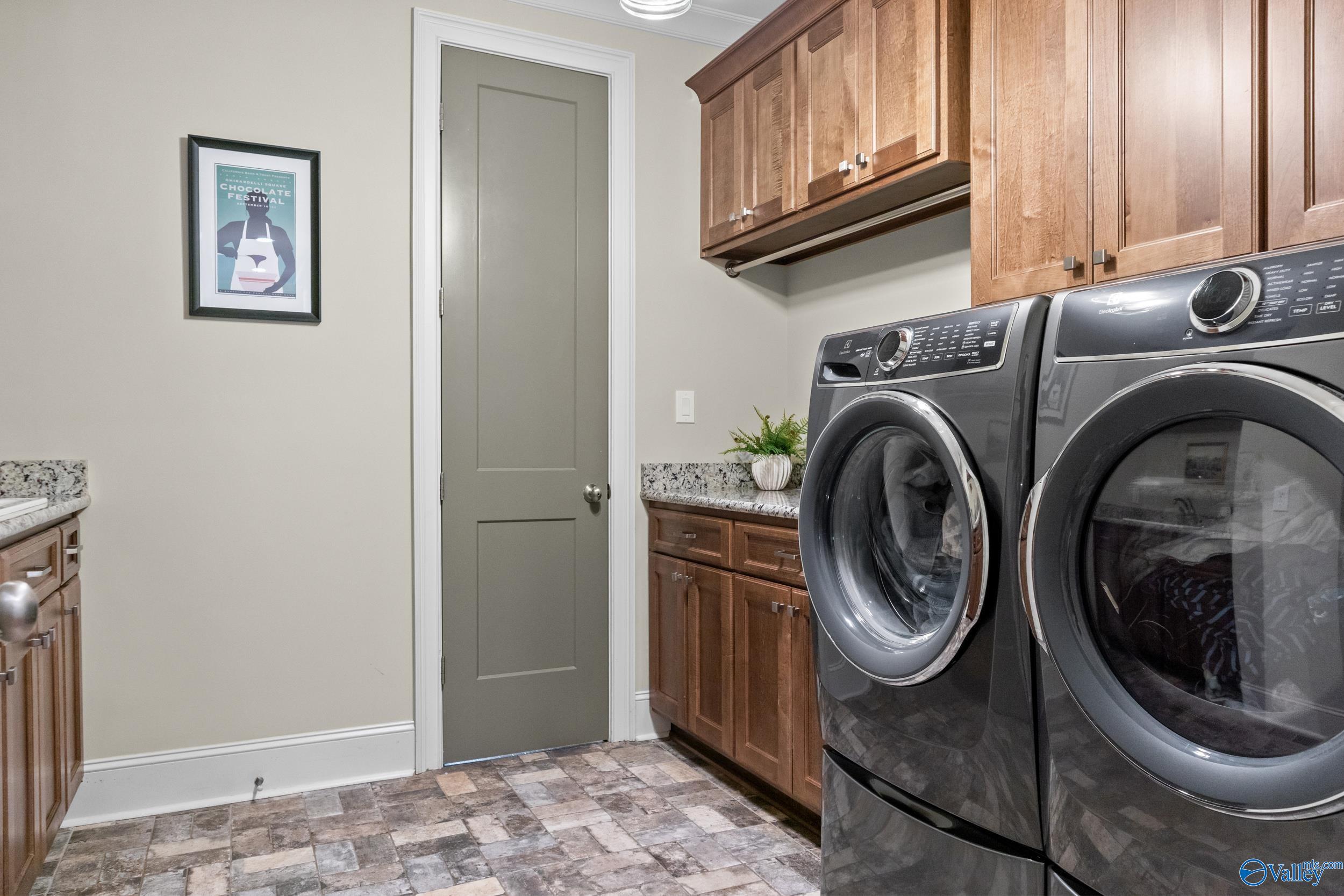 19 Legacy Oaks Place SE