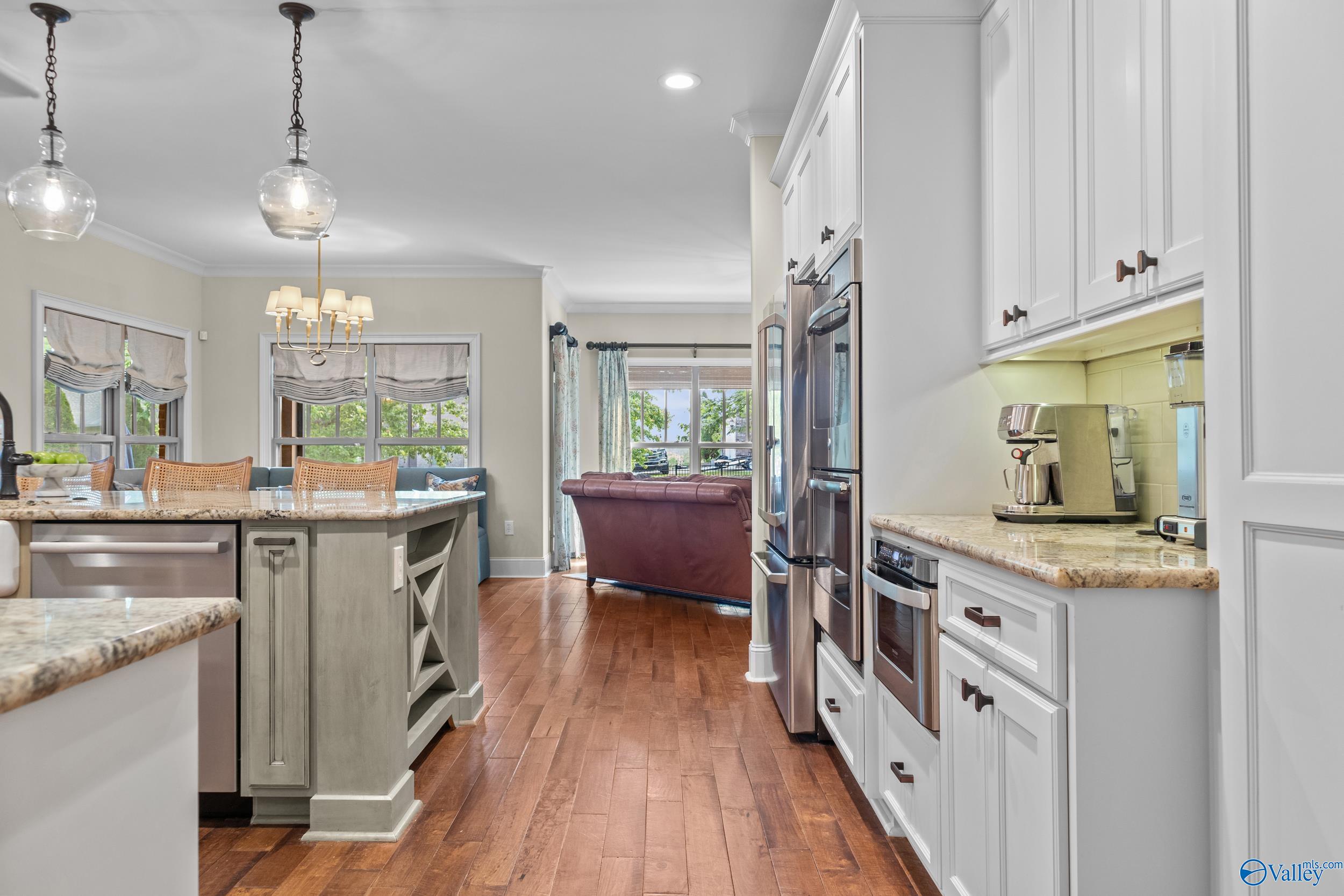 19 Legacy Oaks Place SE