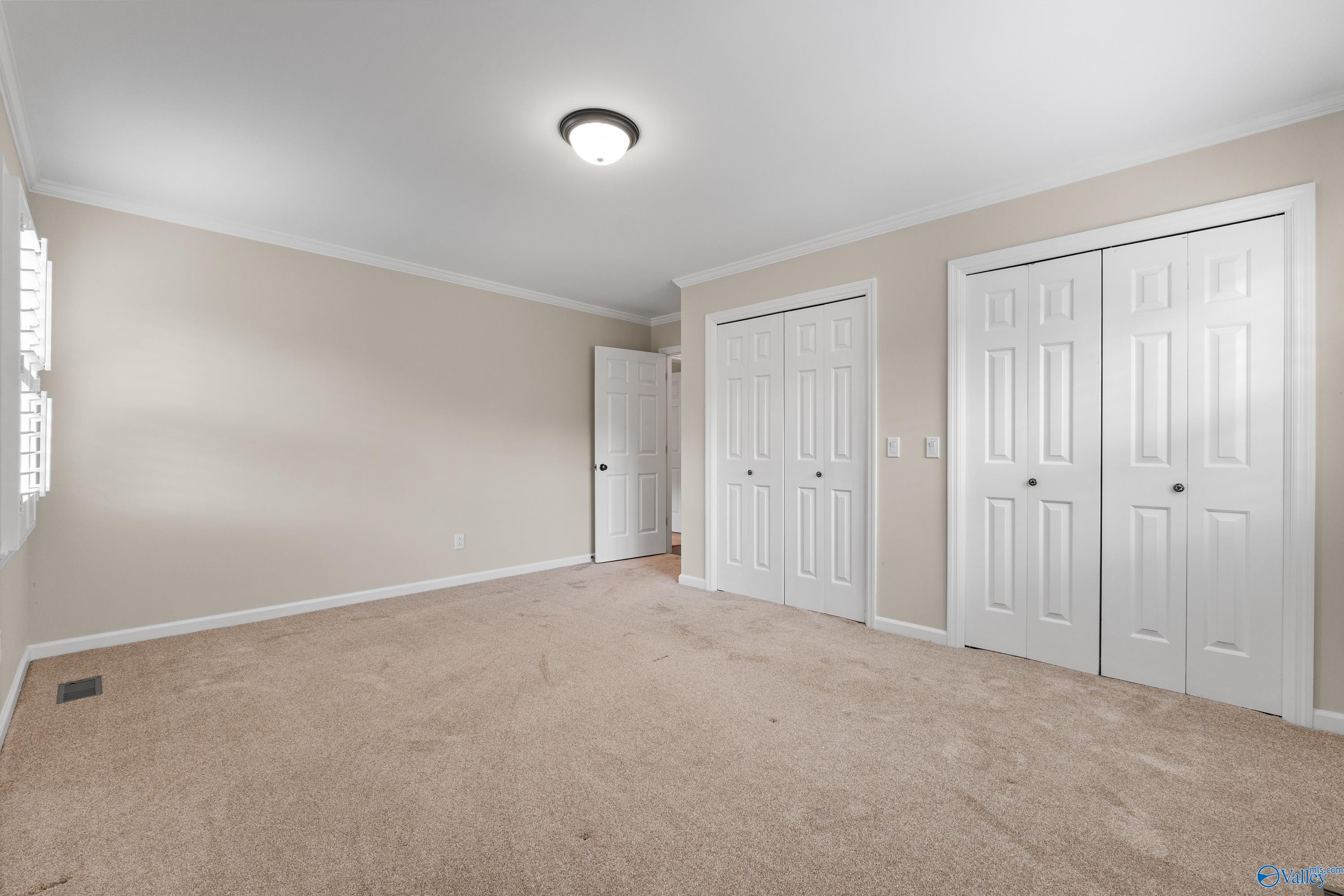 2006 Joseph Circle NE