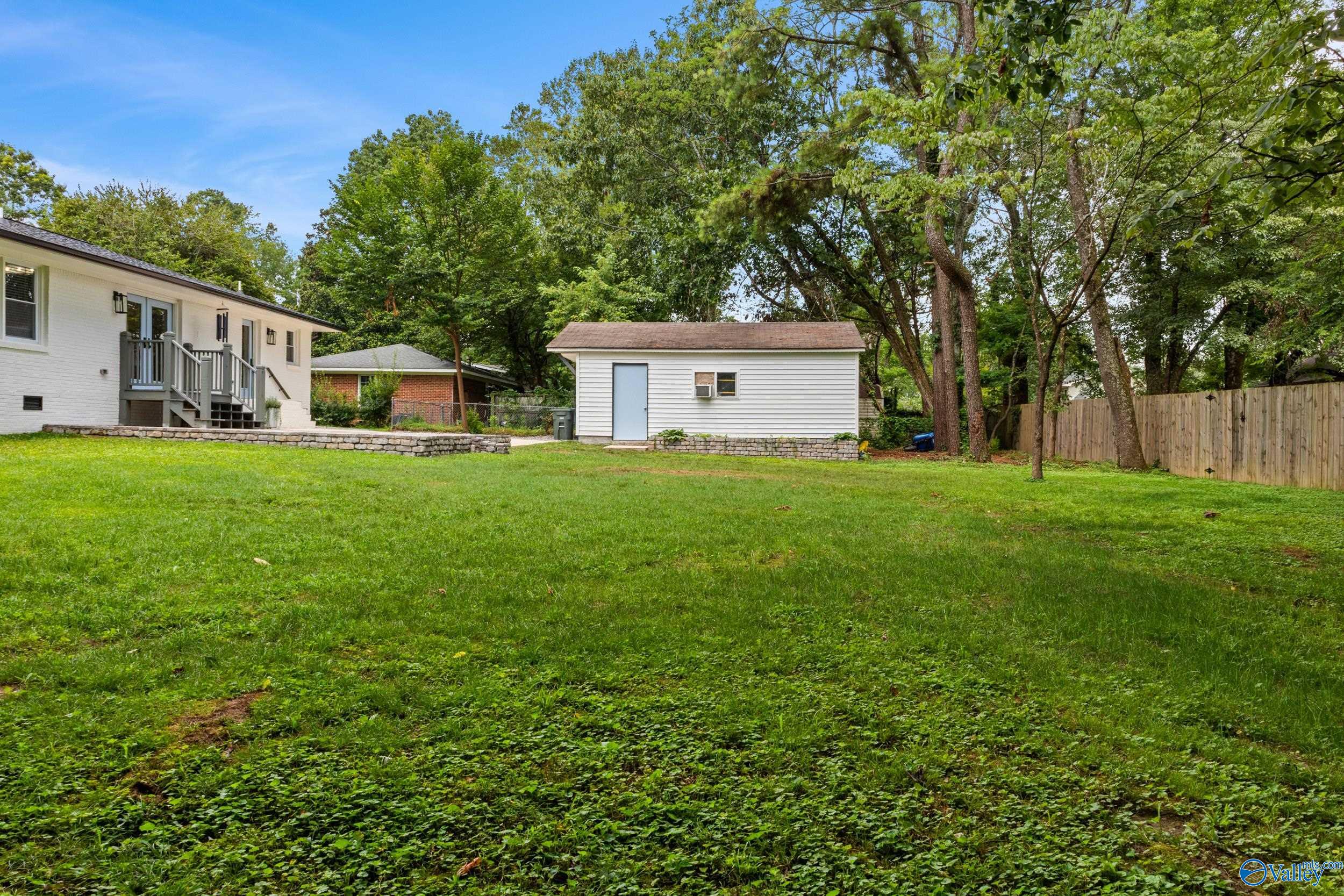 3512 Carroll Circle SE