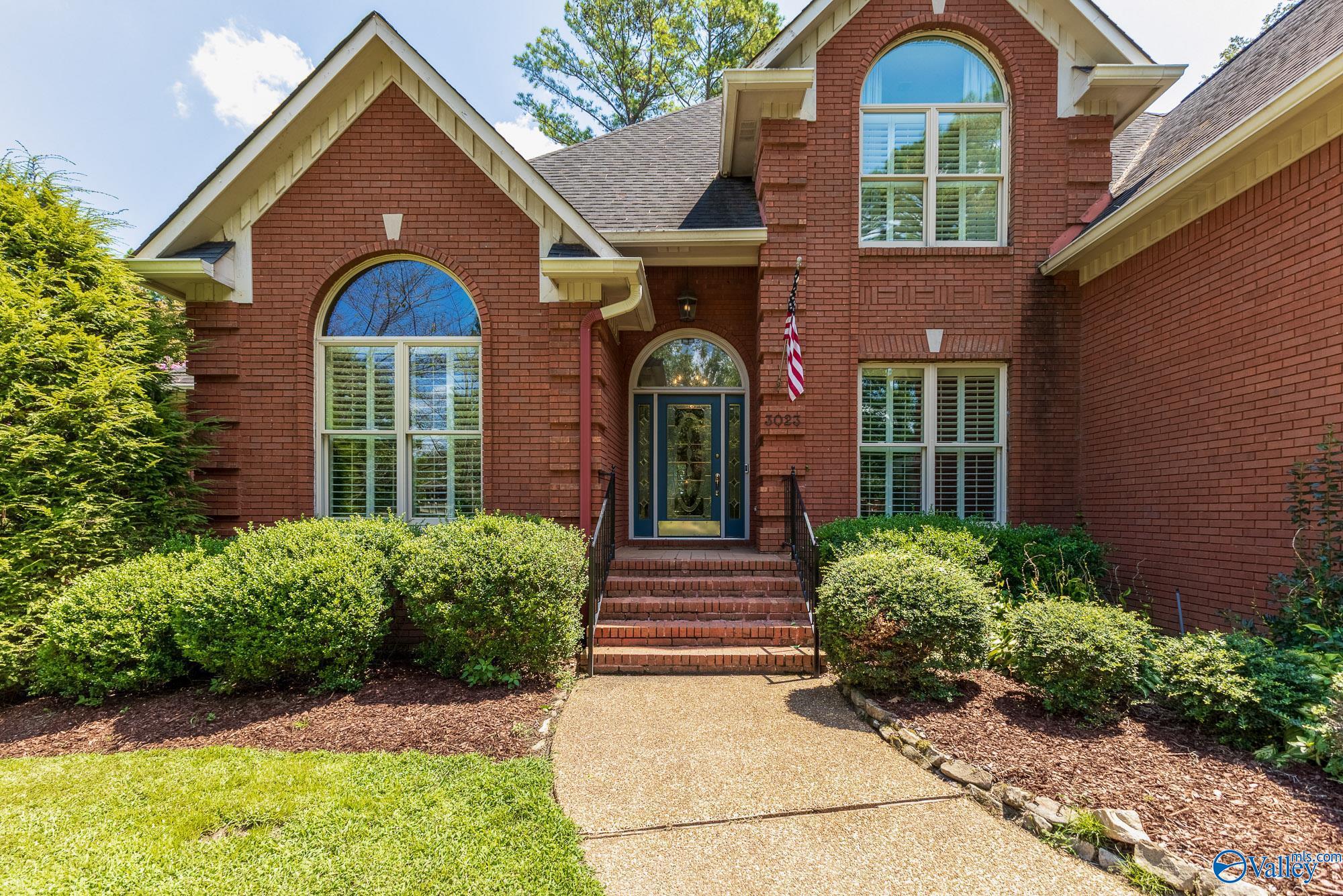 3023 Hampton Cove Way SE