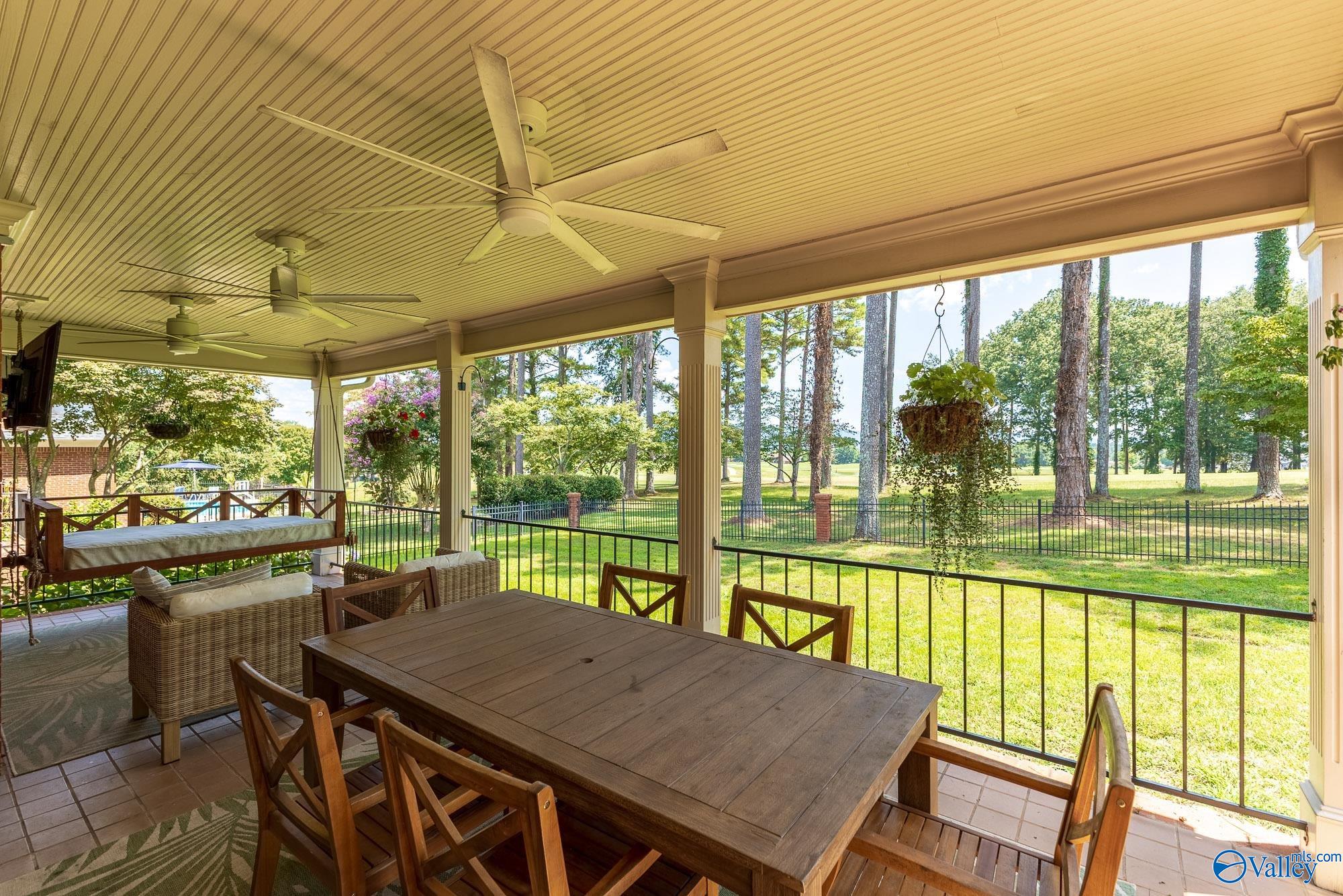 3023 Hampton Cove Way SE