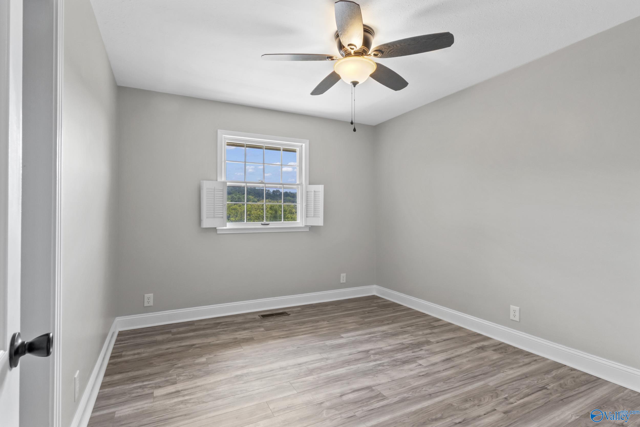 2101 Shades Crest Road SE