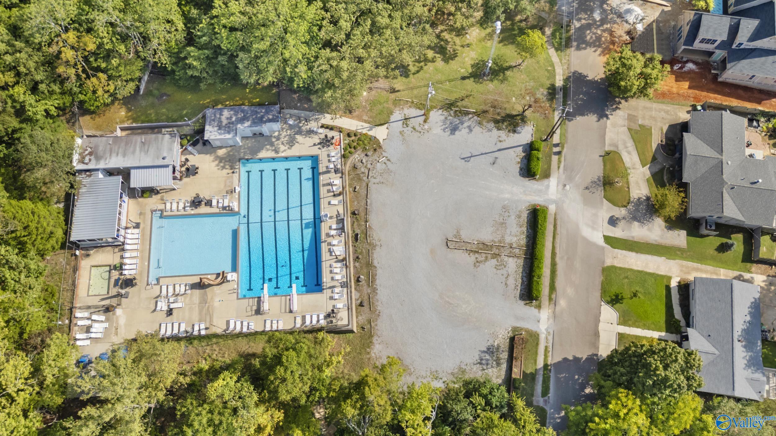 2101 Shades Crest Road SE