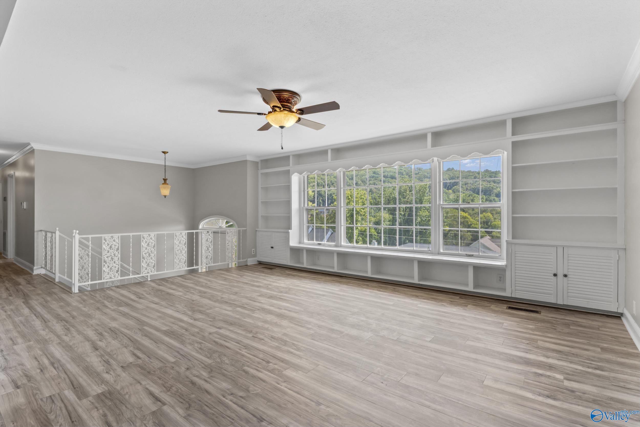 2101 Shades Crest Road SE