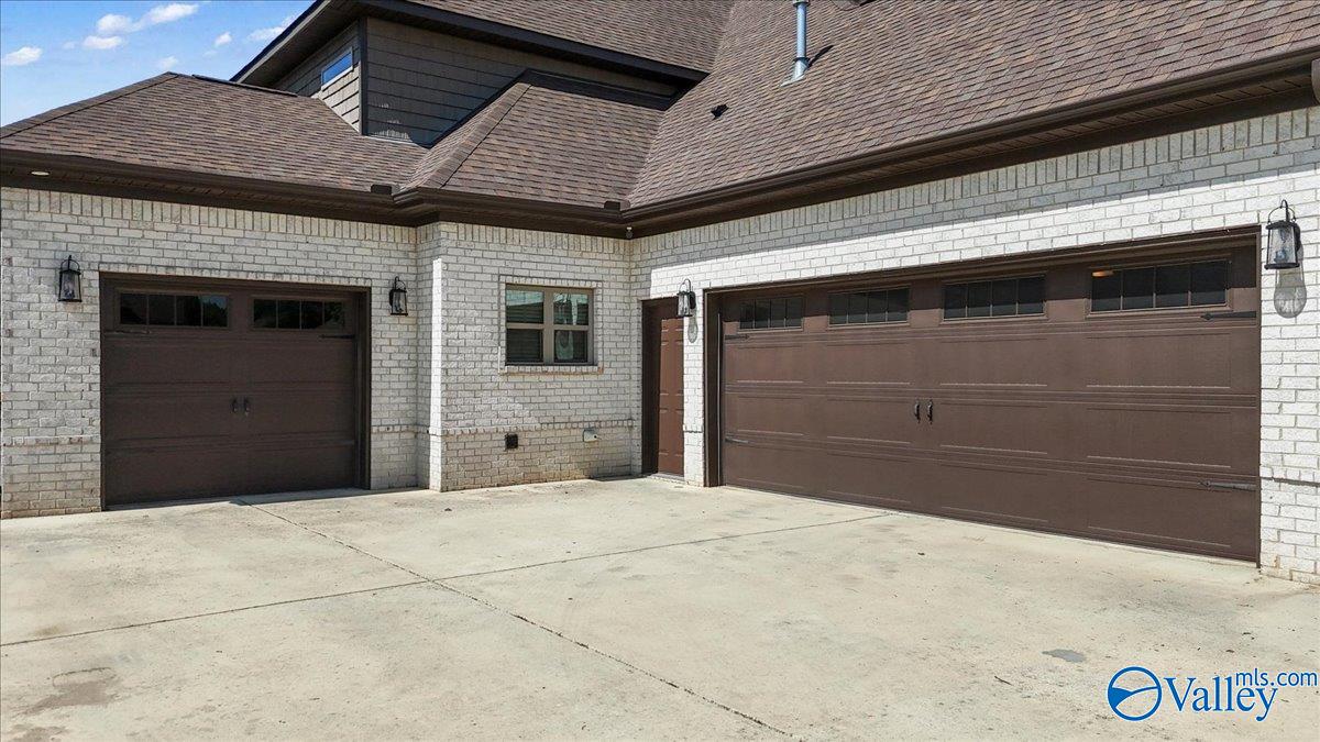 385 Cedar Trail Lane