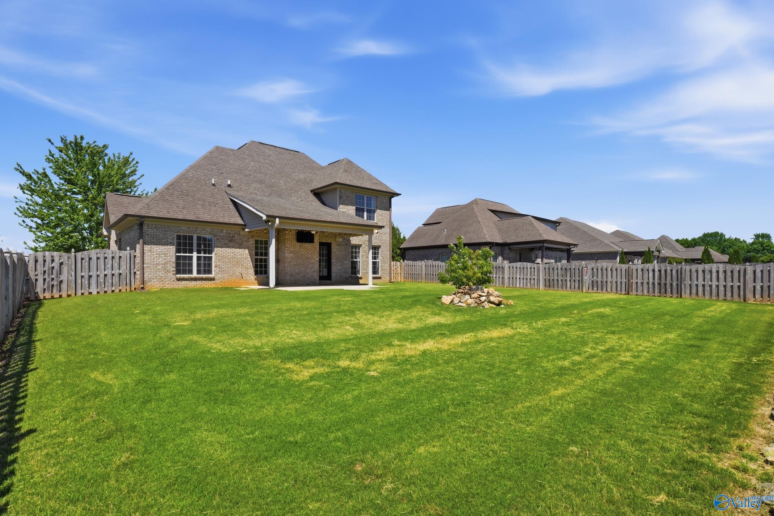 17092 Obsidian Circle