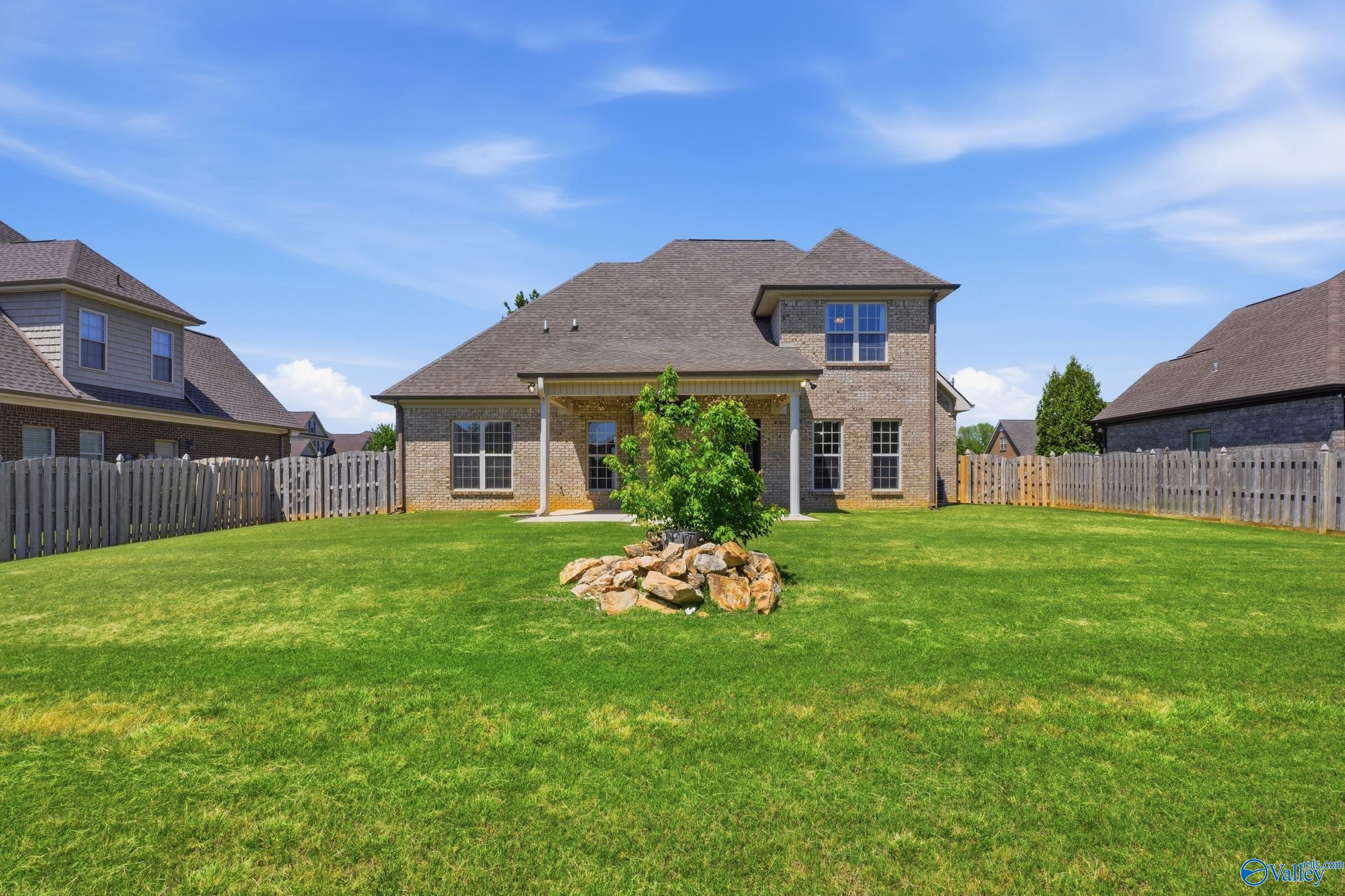 17092 Obsidian Circle