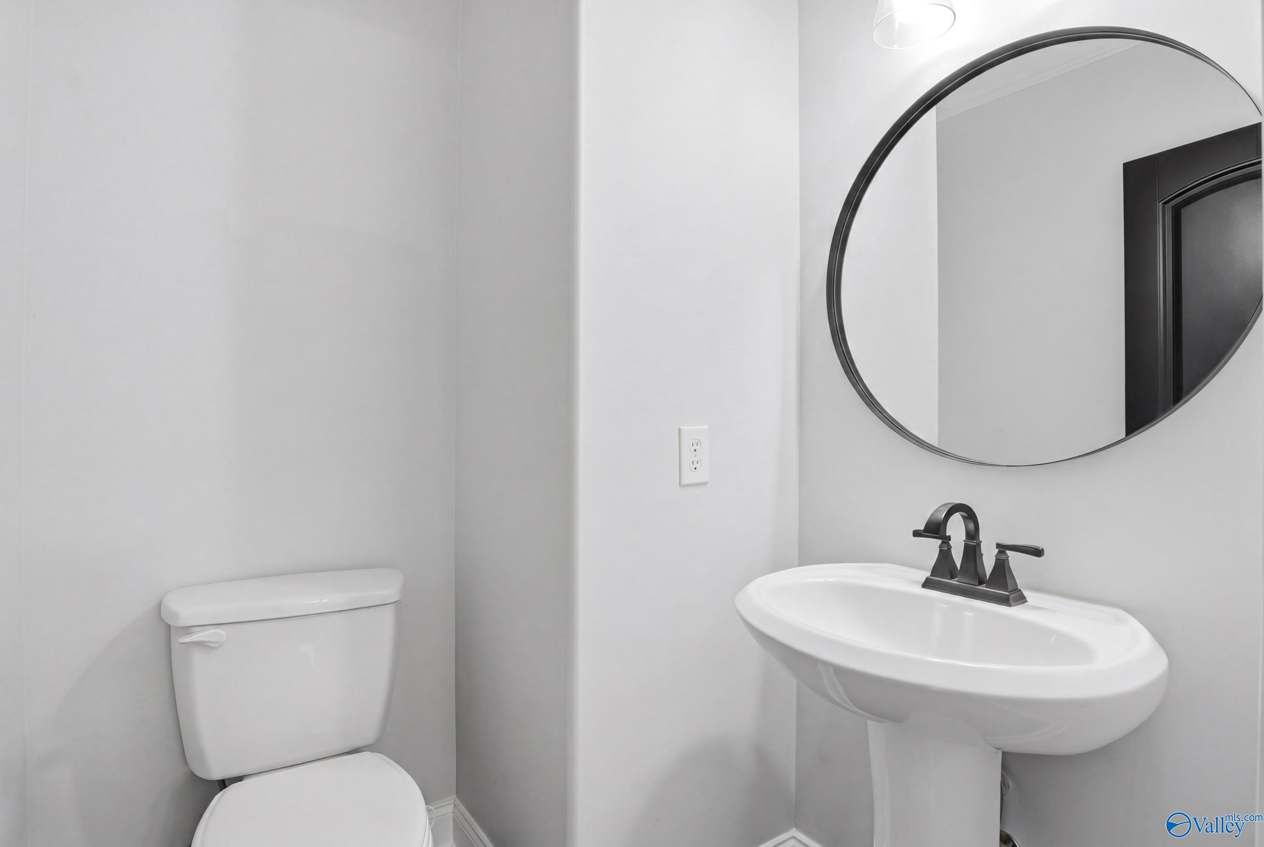 17092 Obsidian Circle