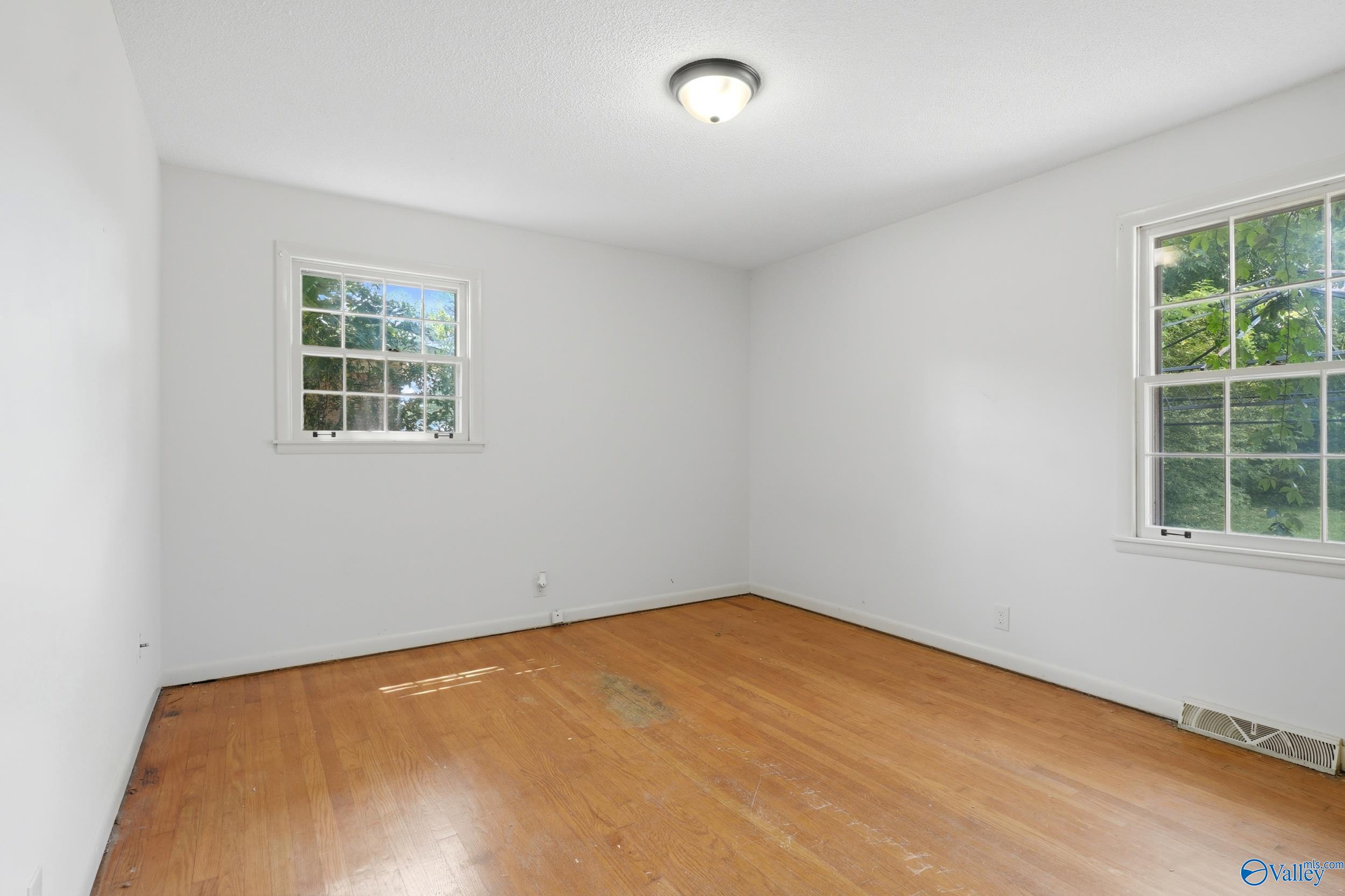 308 Drake Avenue SW