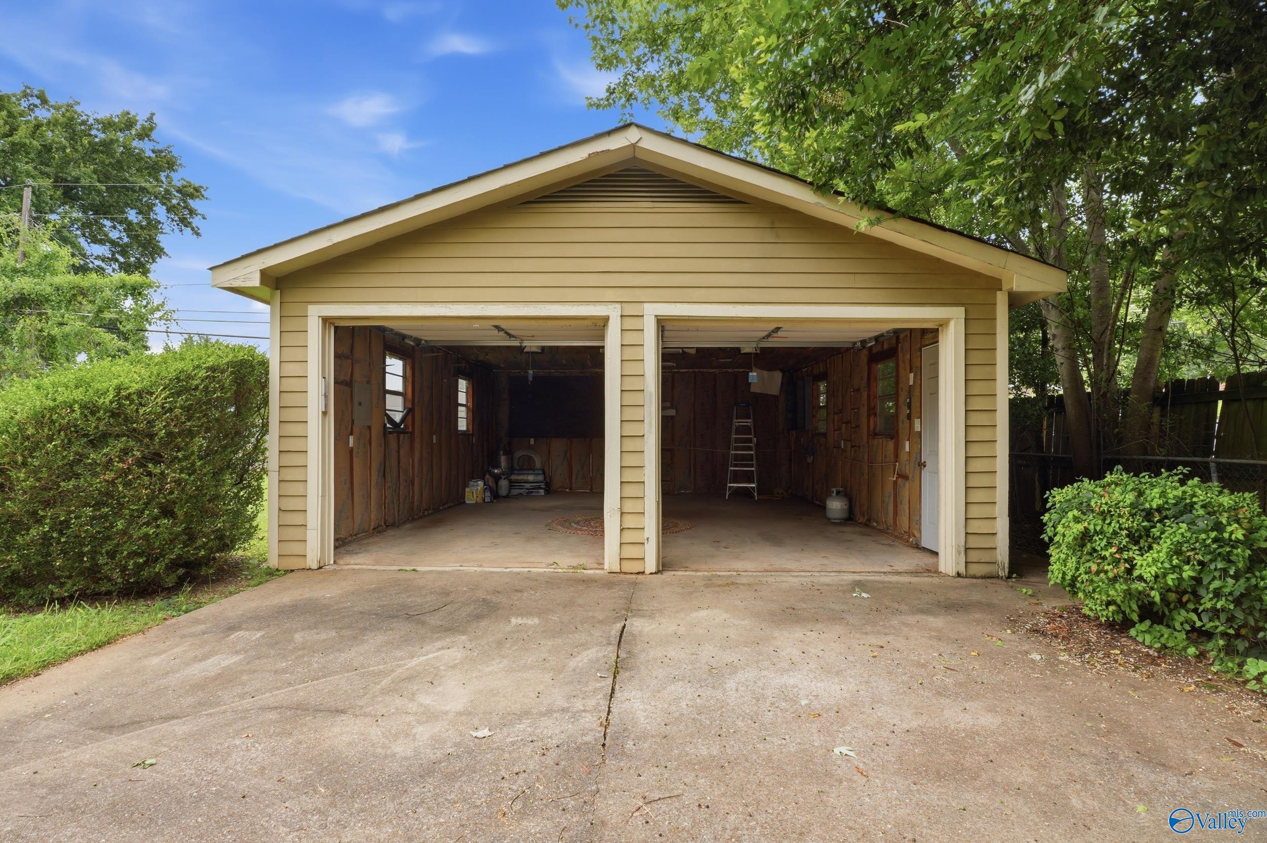 308 Drake Avenue SW