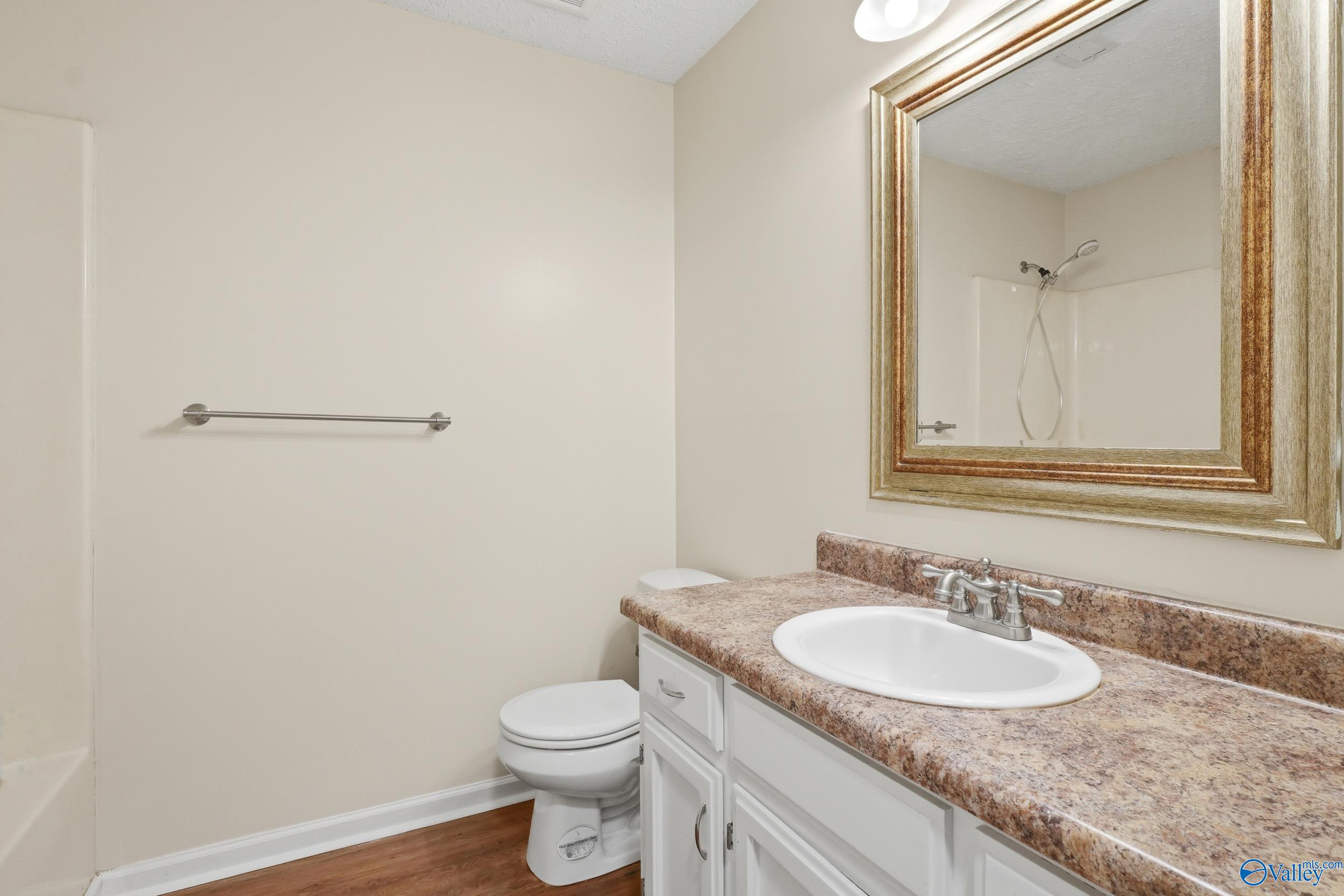 13014 Coys Drive SE