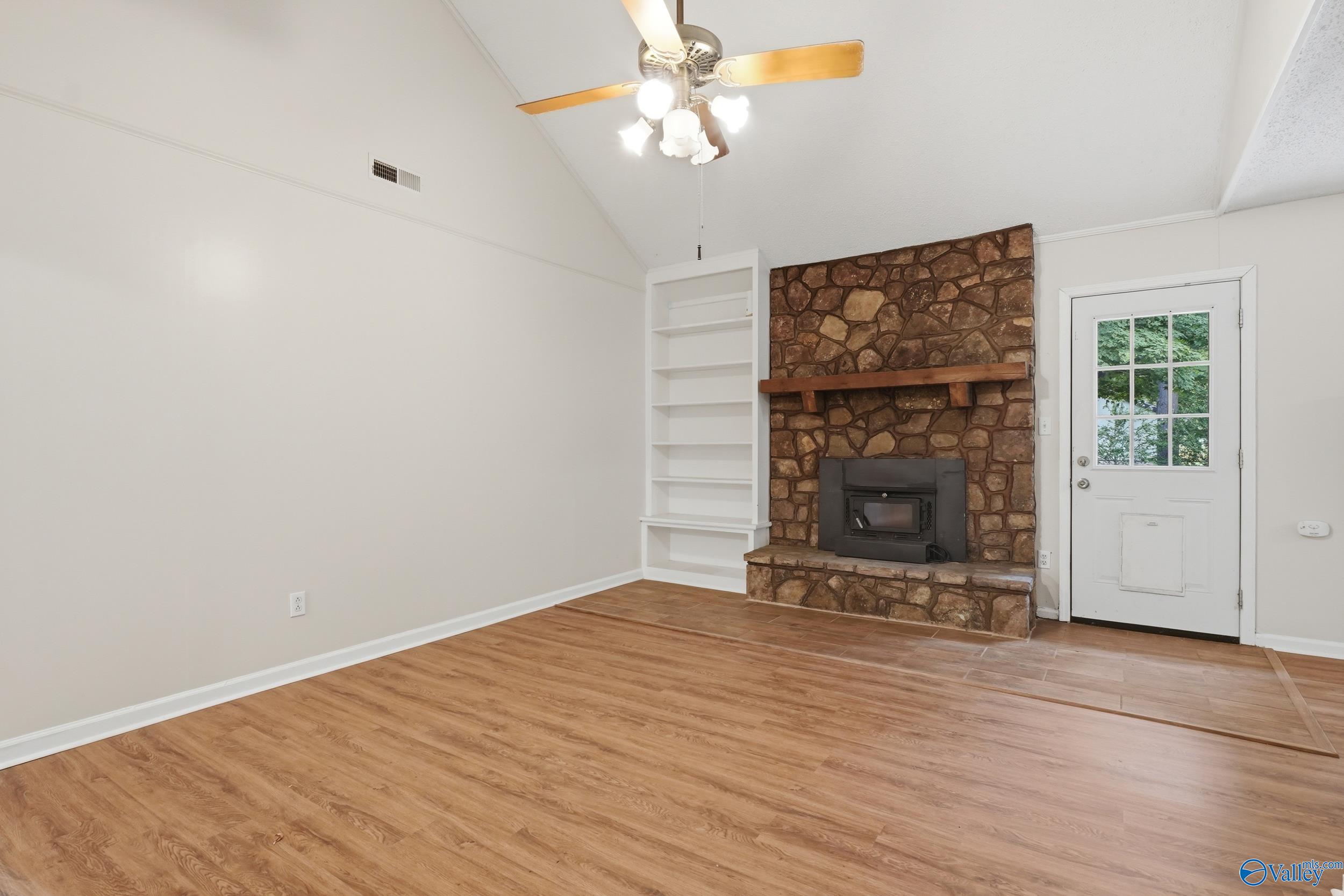 13014 Coys Drive SE