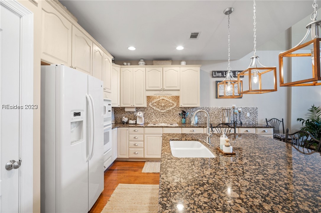 322 Persimmon Circle
