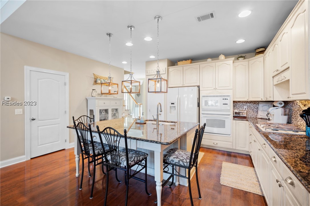 322 Persimmon Circle