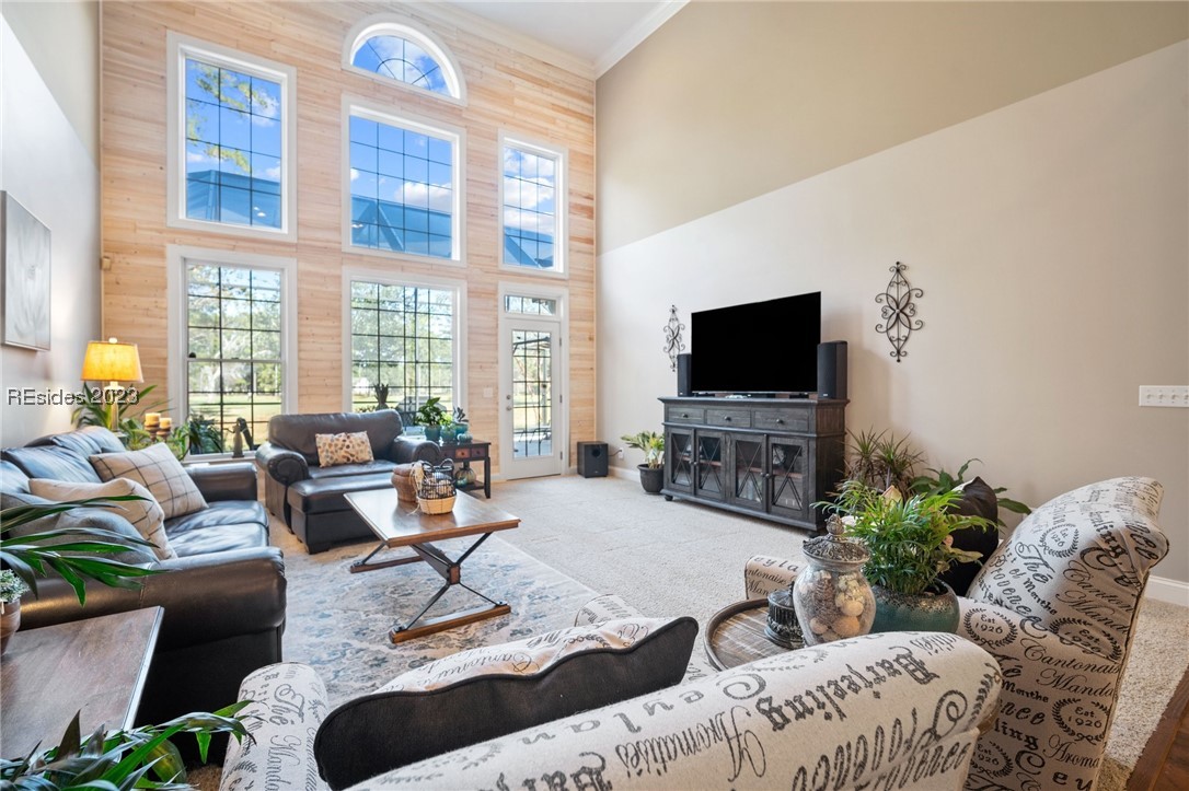 322 Persimmon Circle
