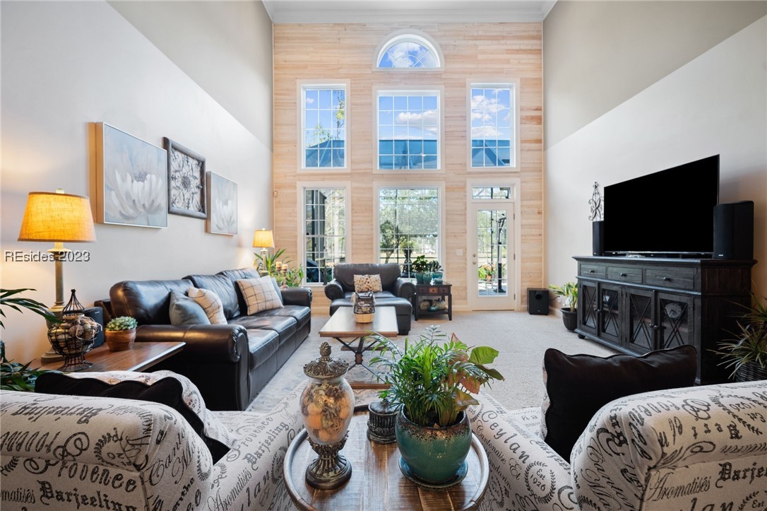 322 Persimmon Circle