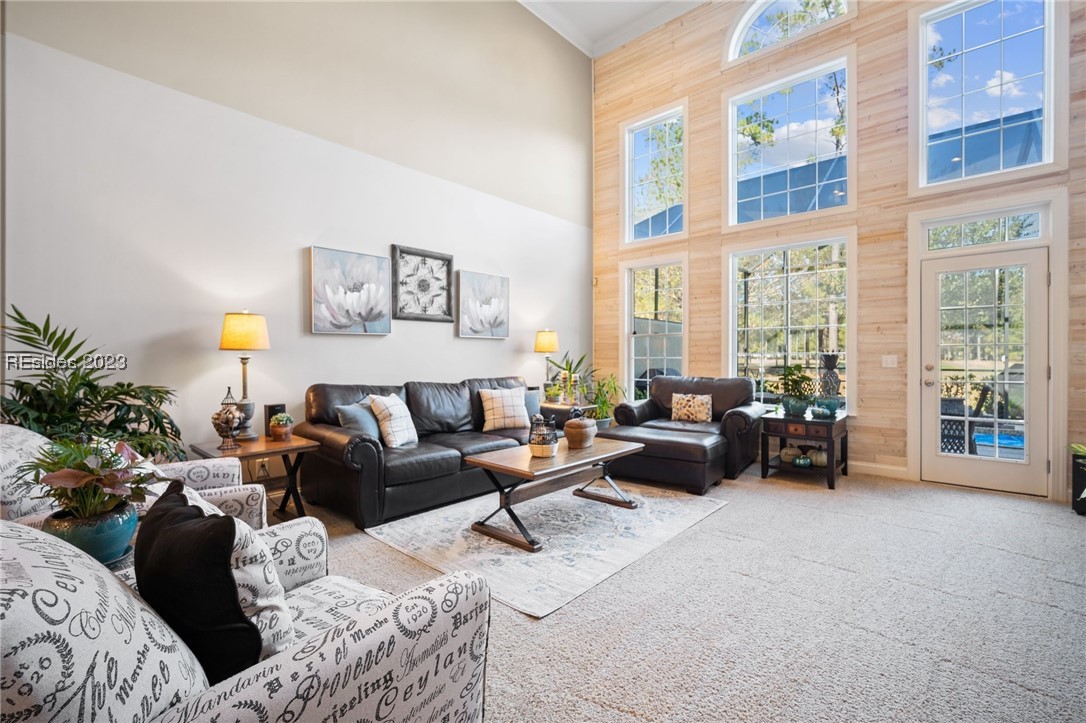 322 Persimmon Circle