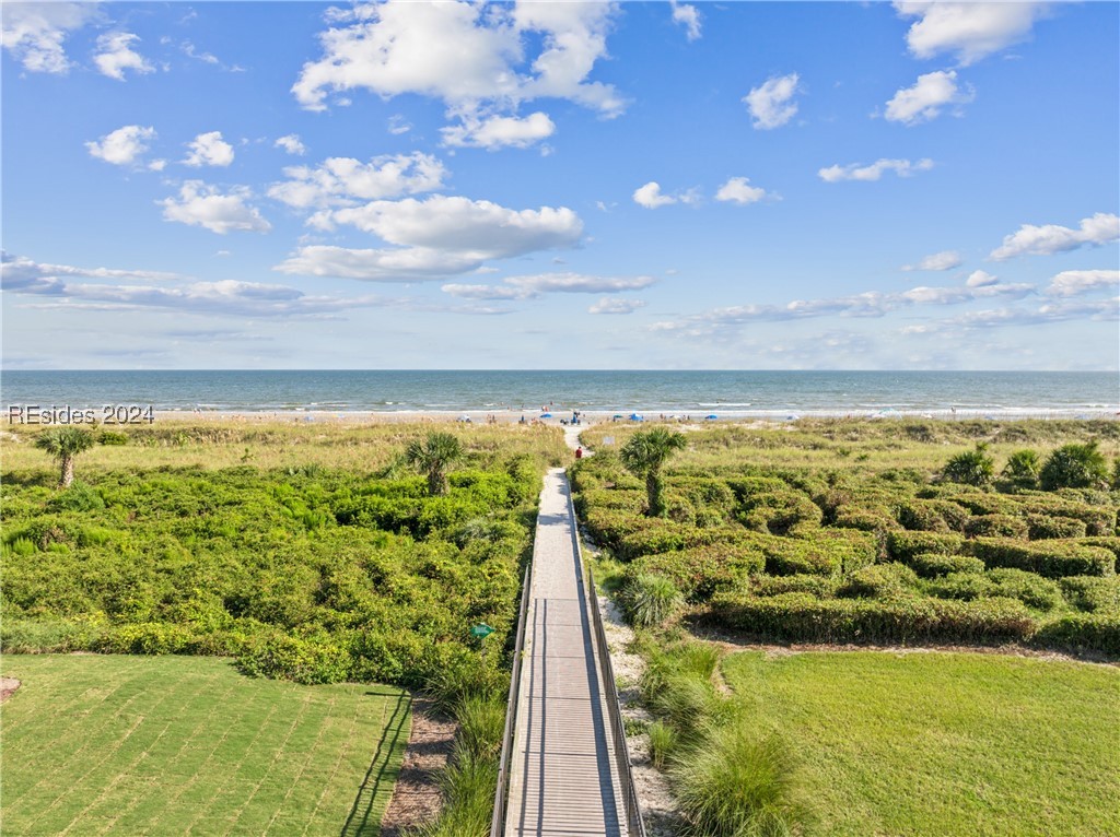 23 S Forest Beach Unit: 237