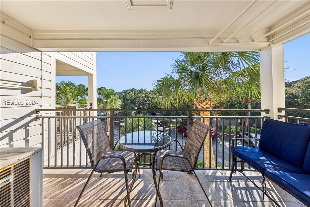 23 S Forest Beach Unit: 237