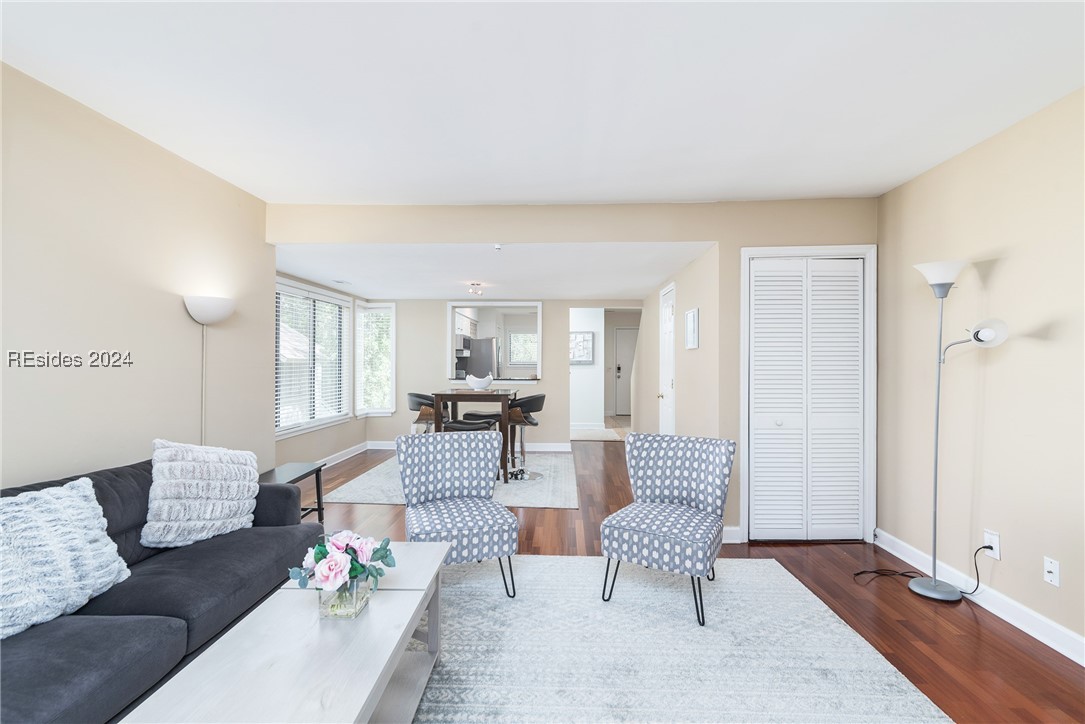 15 Deallyon Avenue Unit: 2