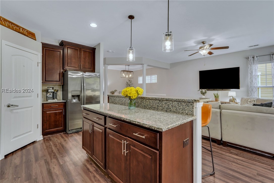 85 Isle Of Palms E