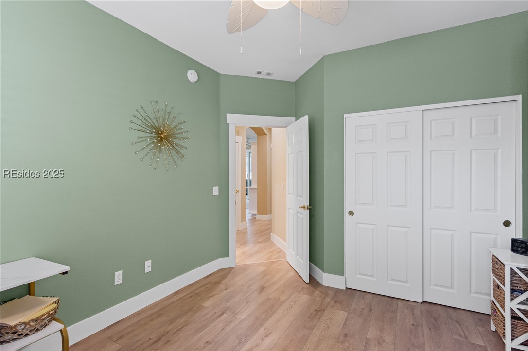89 Hampton Circle