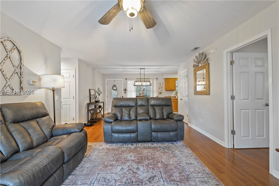 5 John Davis Court