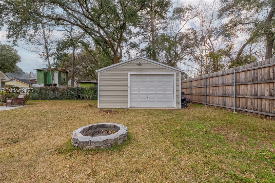 5 John Davis Court