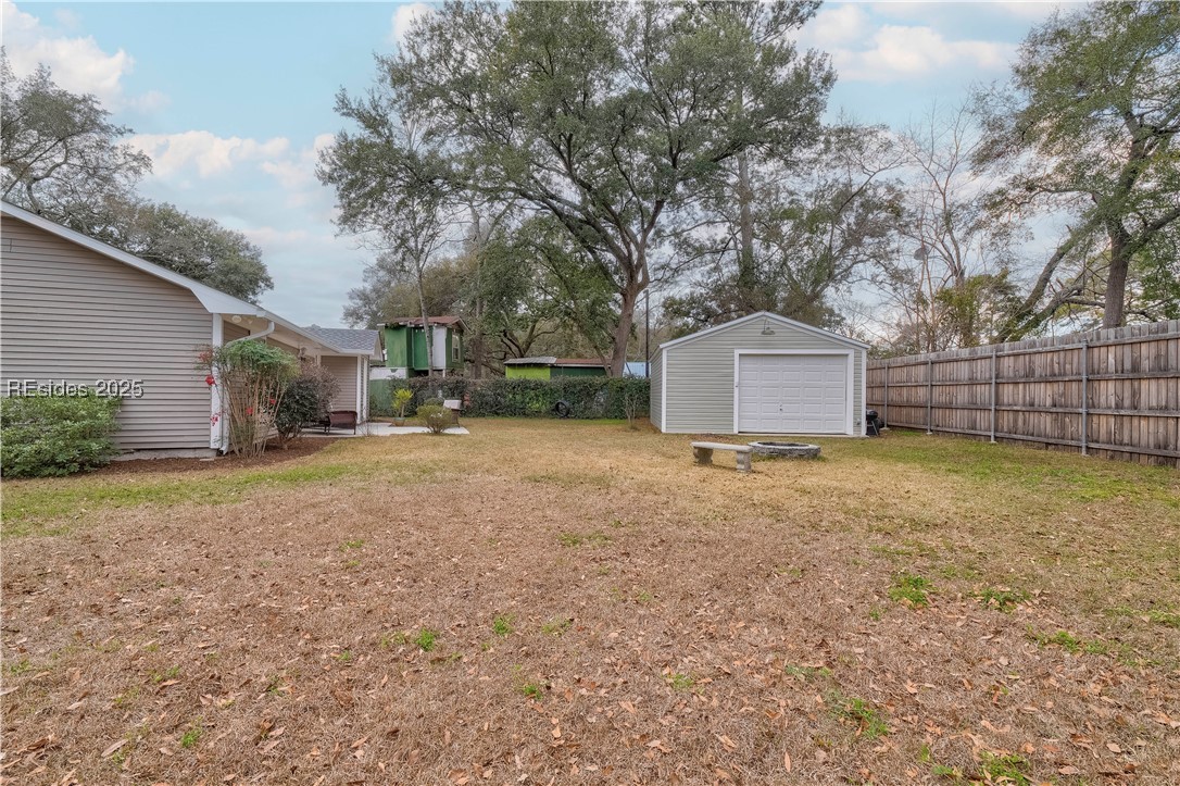 5 John Davis Court