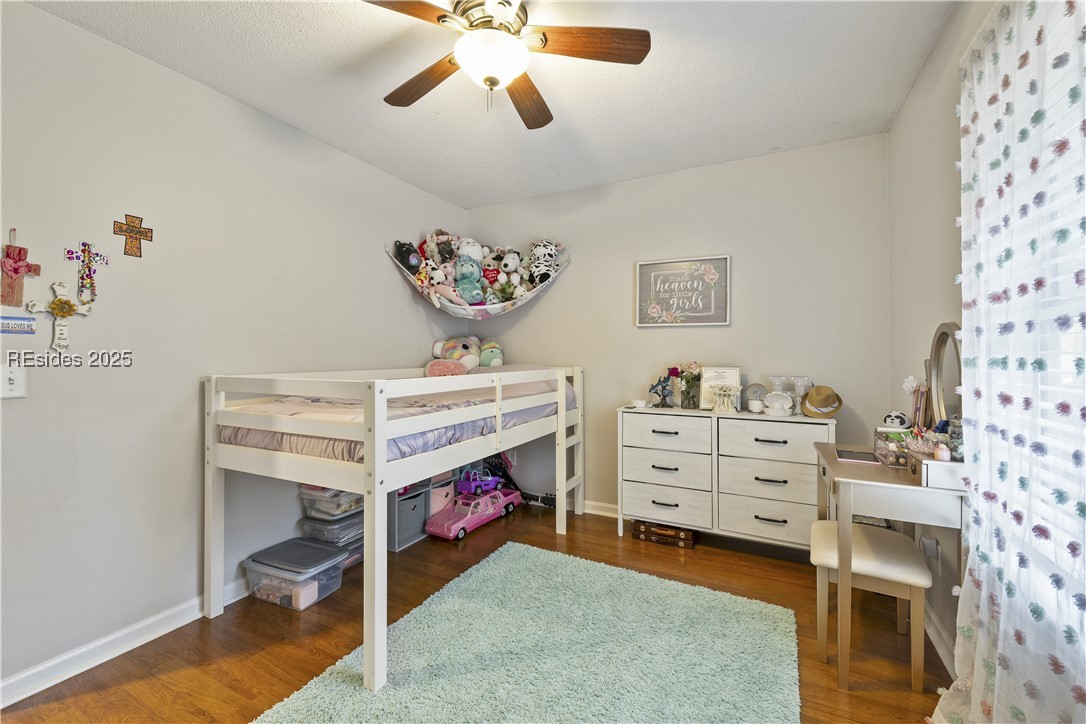 5 John Davis Court